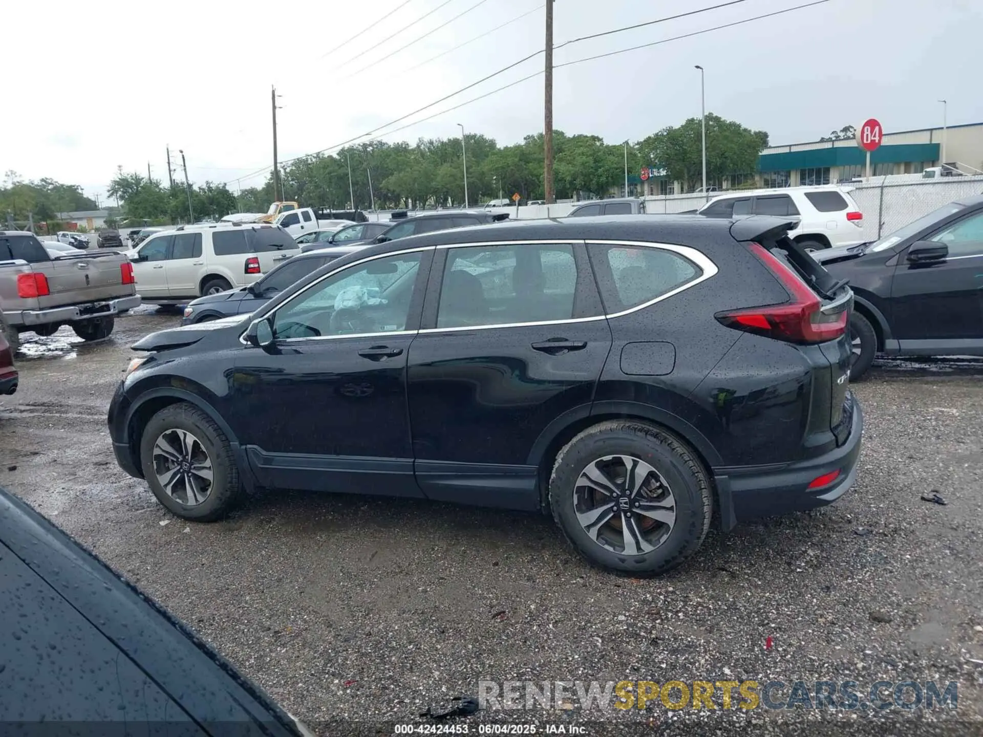 14 Photograph of a damaged car 2HKRW1H79NH402168 HONDA CR-V 2022