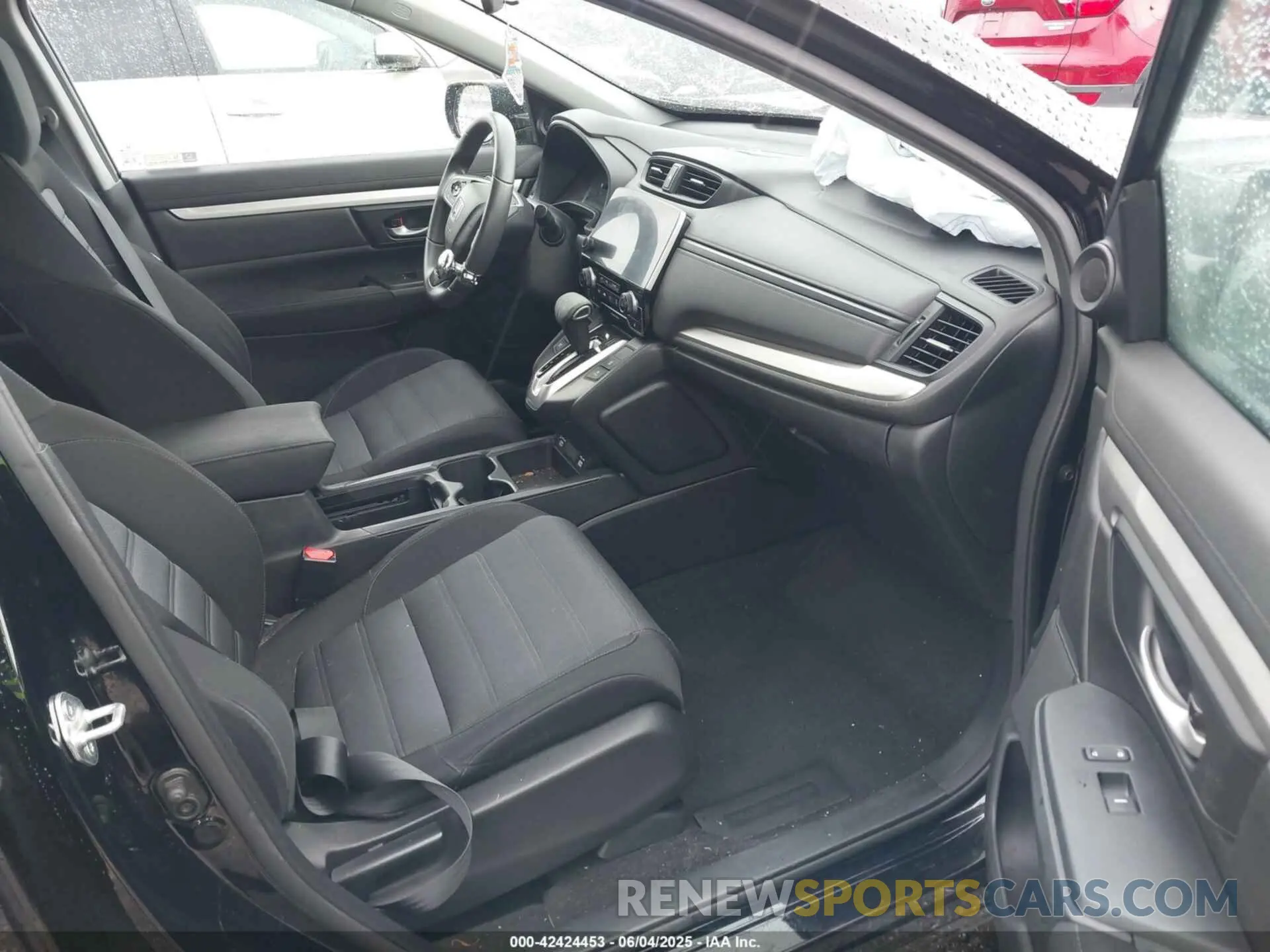 5 Photograph of a damaged car 2HKRW1H79NH402168 HONDA CR-V 2022