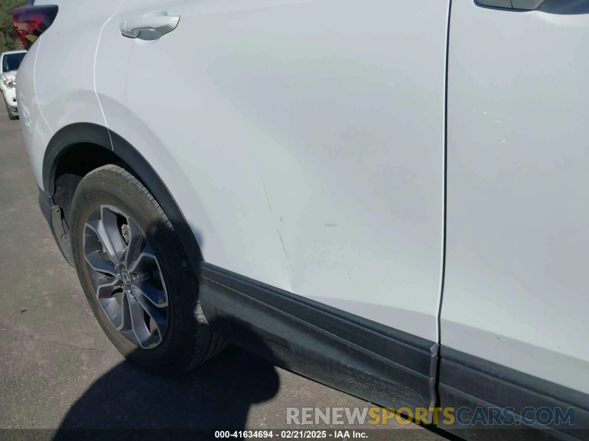 20 Photograph of a damaged car 2HKRW1H86NH400838 HONDA CR-V 2022