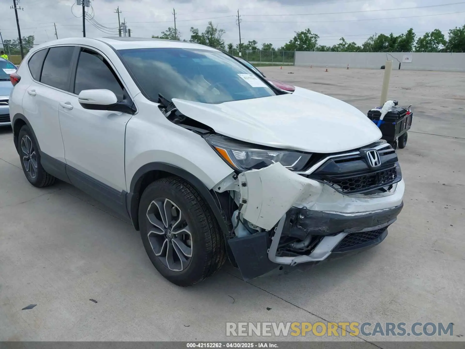 1 Photograph of a damaged car 2HKRW1H89NH409131 HONDA CR-V 2022