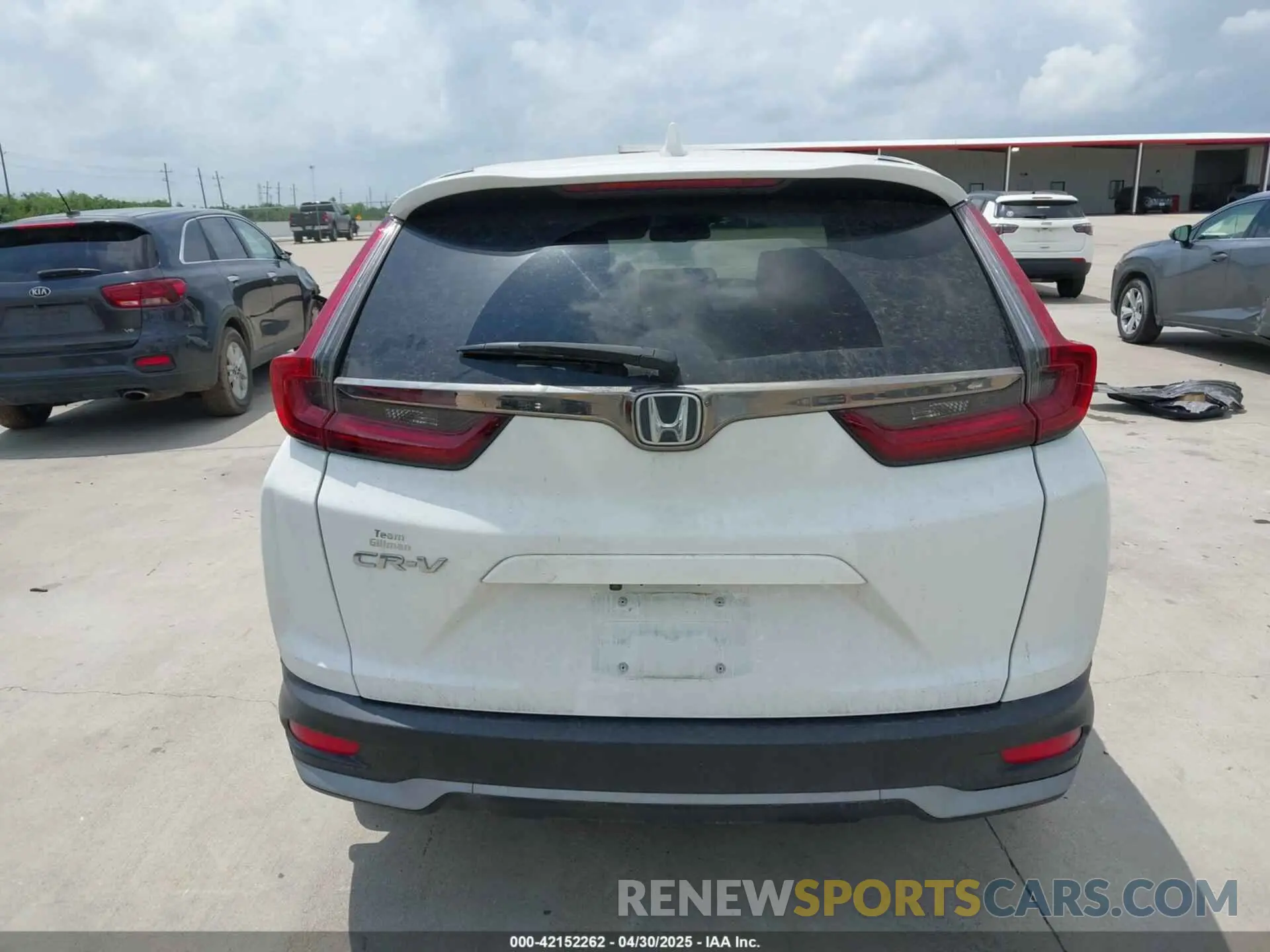 16 Photograph of a damaged car 2HKRW1H89NH409131 HONDA CR-V 2022