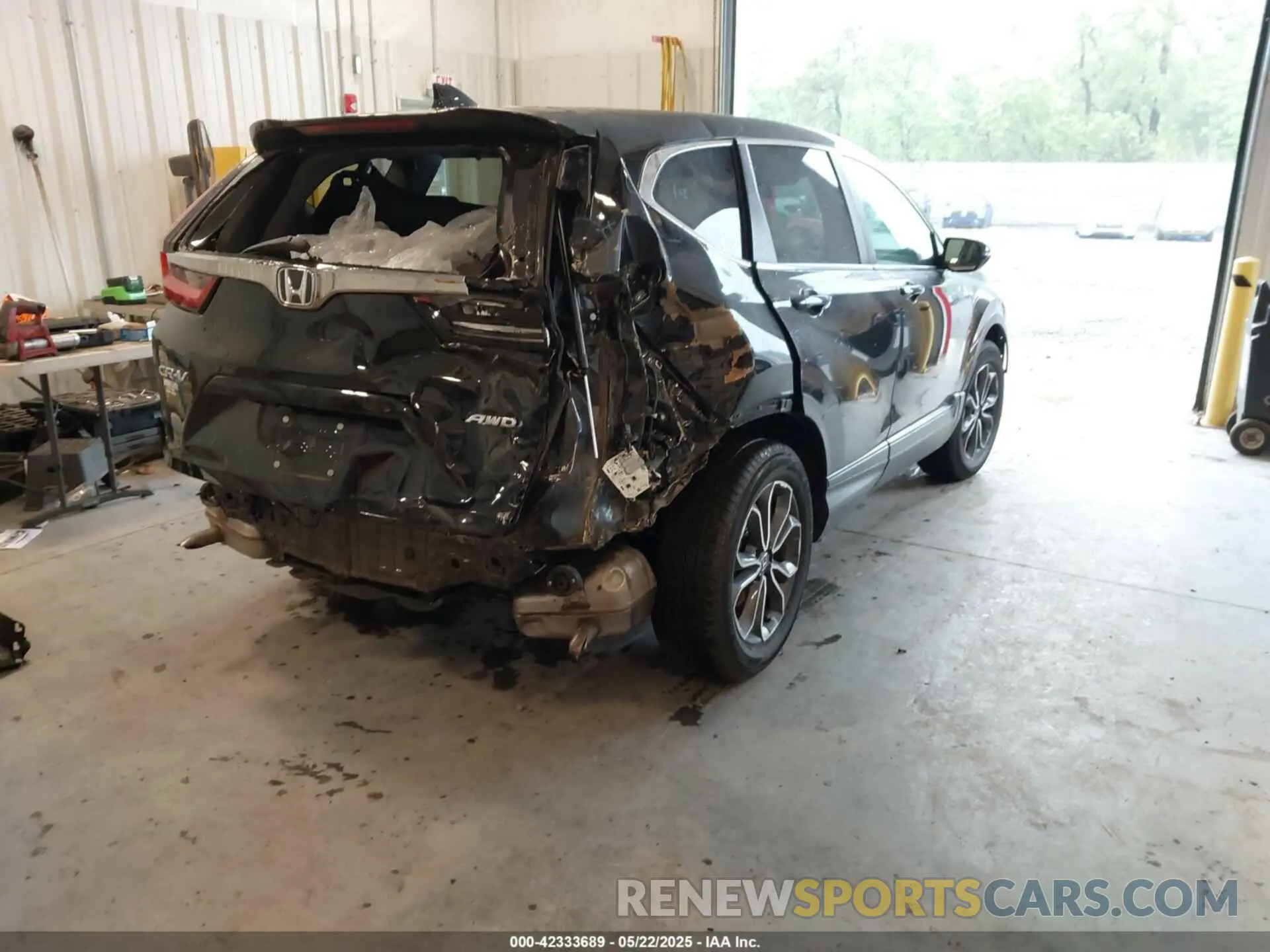 4 Photograph of a damaged car 2HKRW2H51NH624403 HONDA CR-V 2022