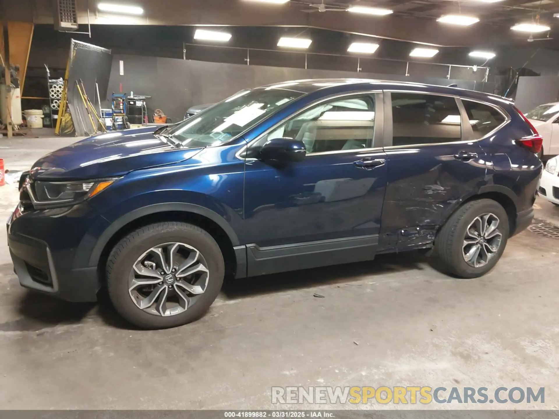 14 Photograph of a damaged car 2HKRW2H51NH649298 HONDA CR-V 2022