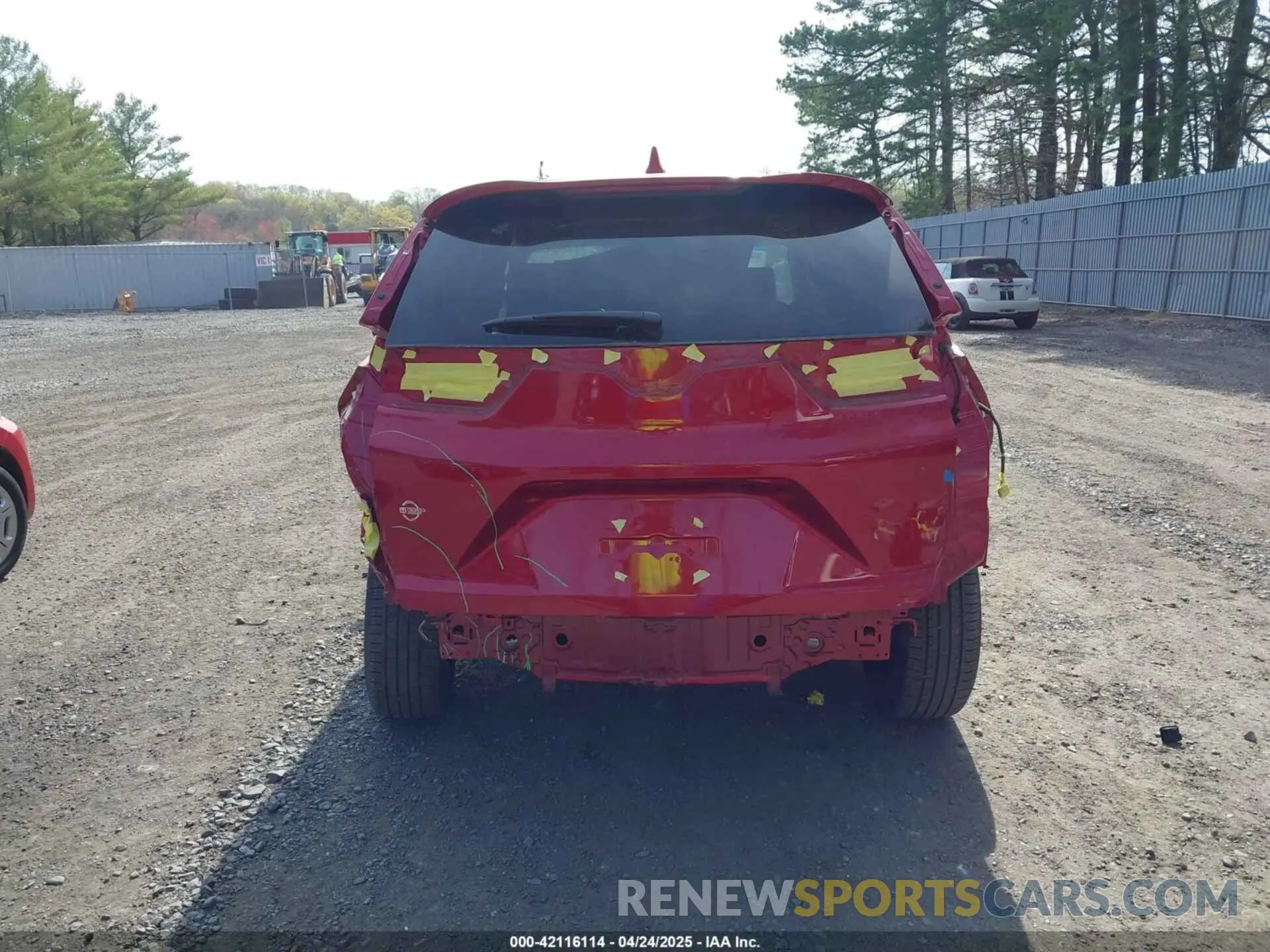 17 Photograph of a damaged car 2HKRW2H51NH658552 HONDA CR-V 2022