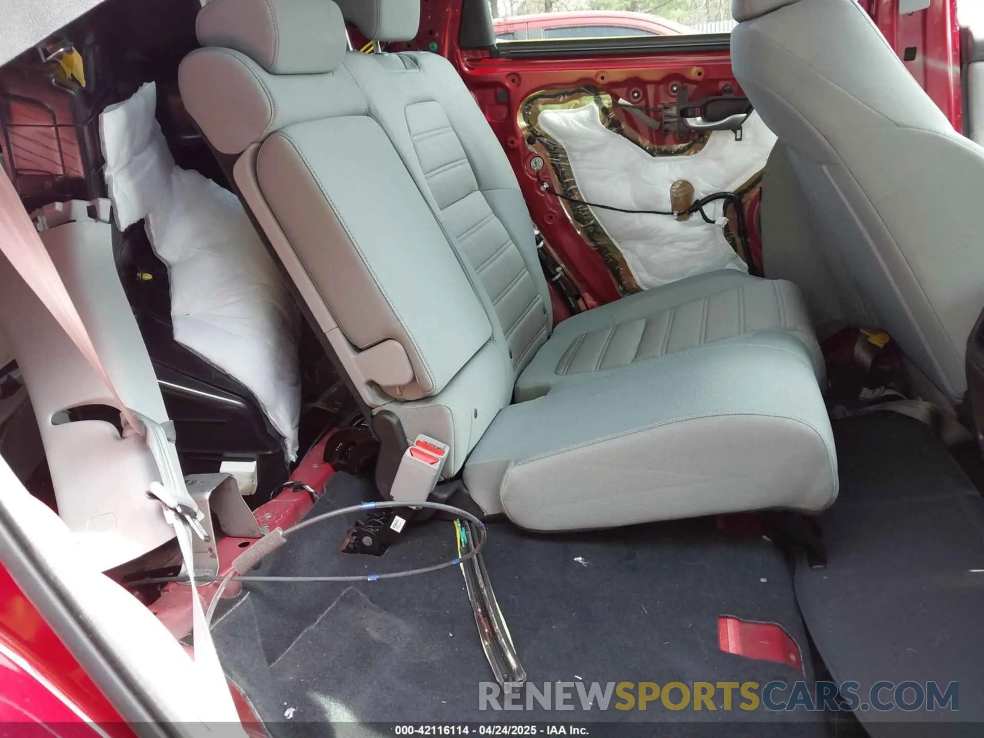 8 Photograph of a damaged car 2HKRW2H51NH658552 HONDA CR-V 2022
