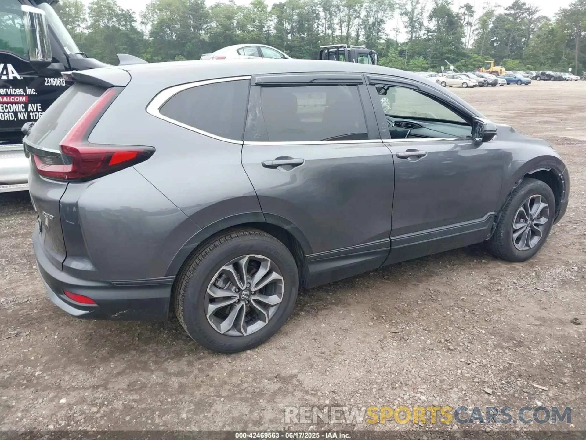 4 Photograph of a damaged car 2HKRW2H55NH621309 HONDA CR-V 2022