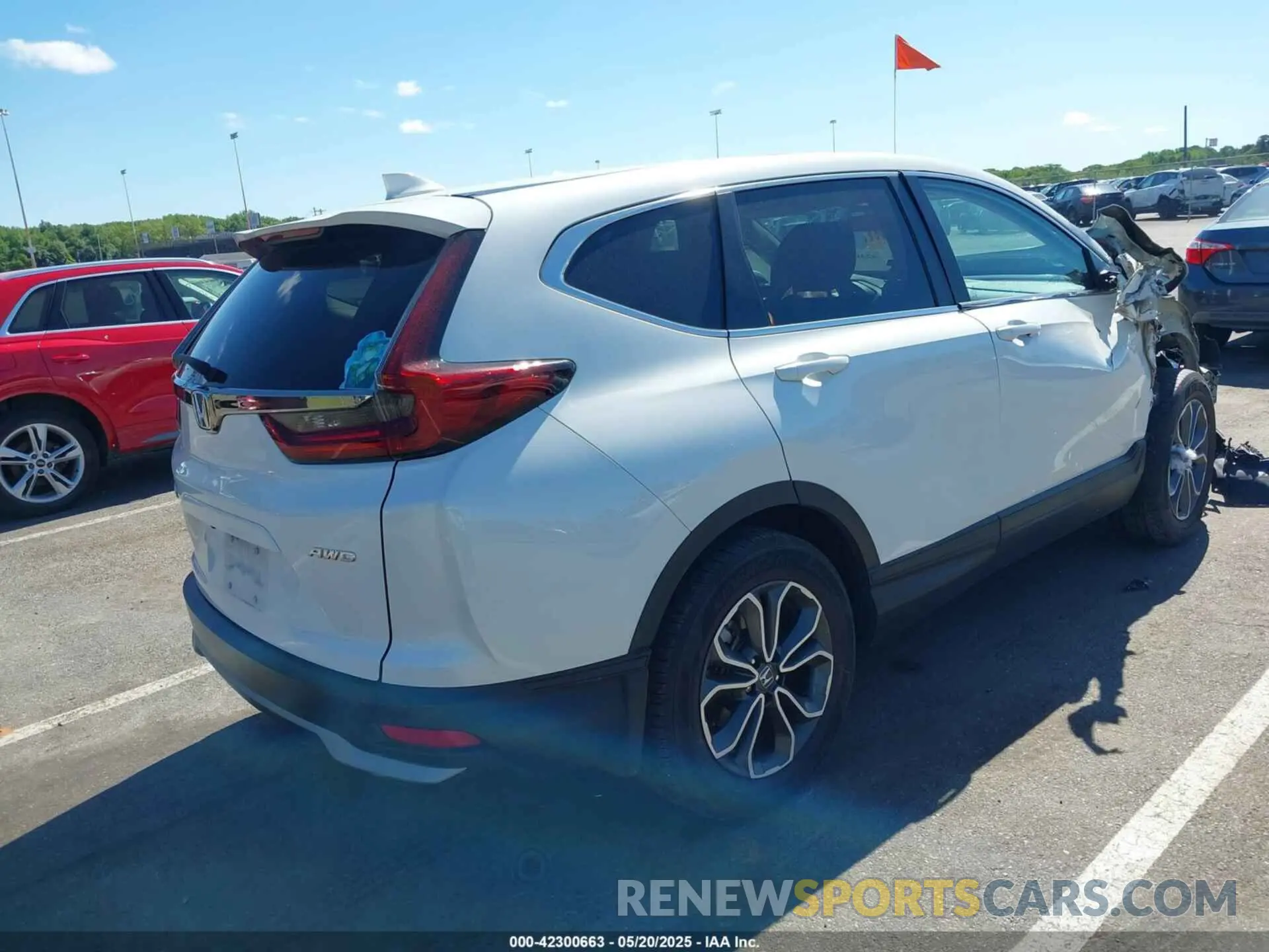 4 Photograph of a damaged car 2HKRW2H55NH671059 HONDA CR-V 2022