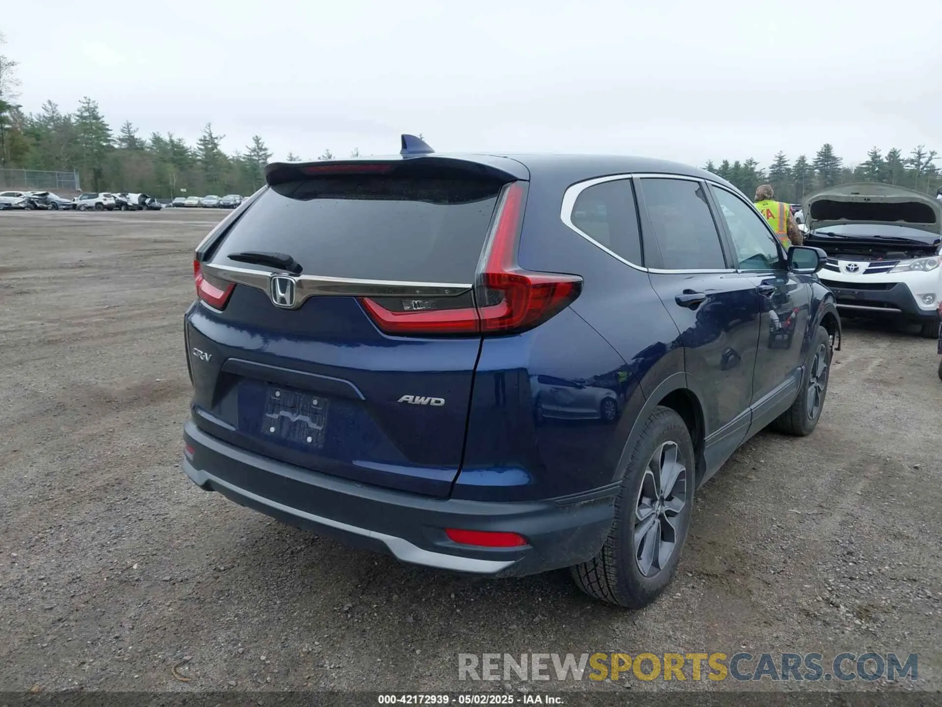 4 Photograph of a damaged car 2HKRW2H56NH635347 HONDA CR-V 2022