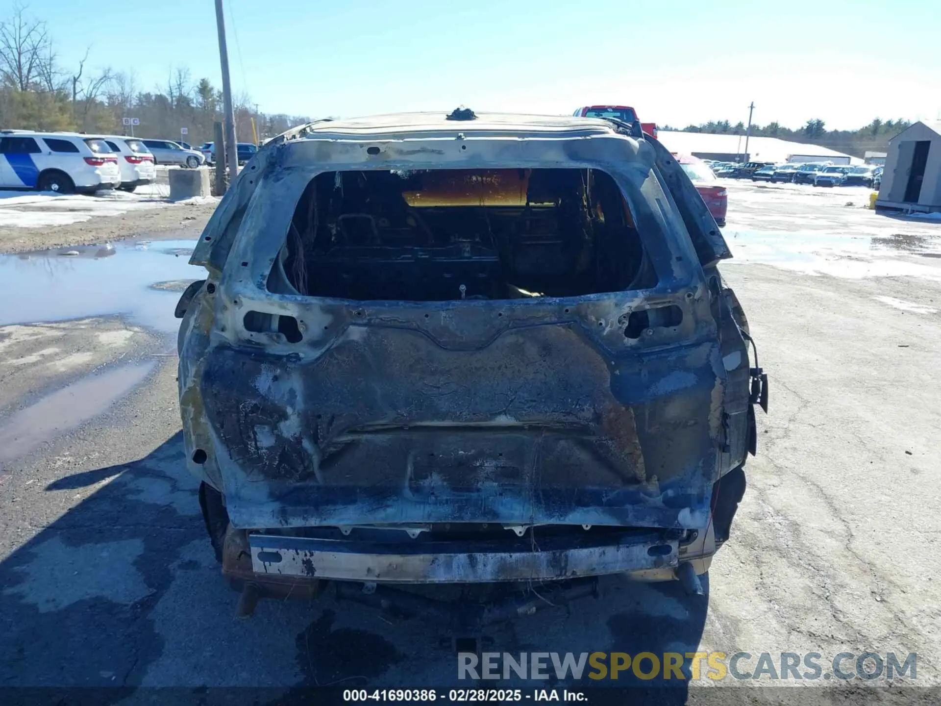 16 Photograph of a damaged car 2HKRW2H56NH639110 HONDA CR-V 2022