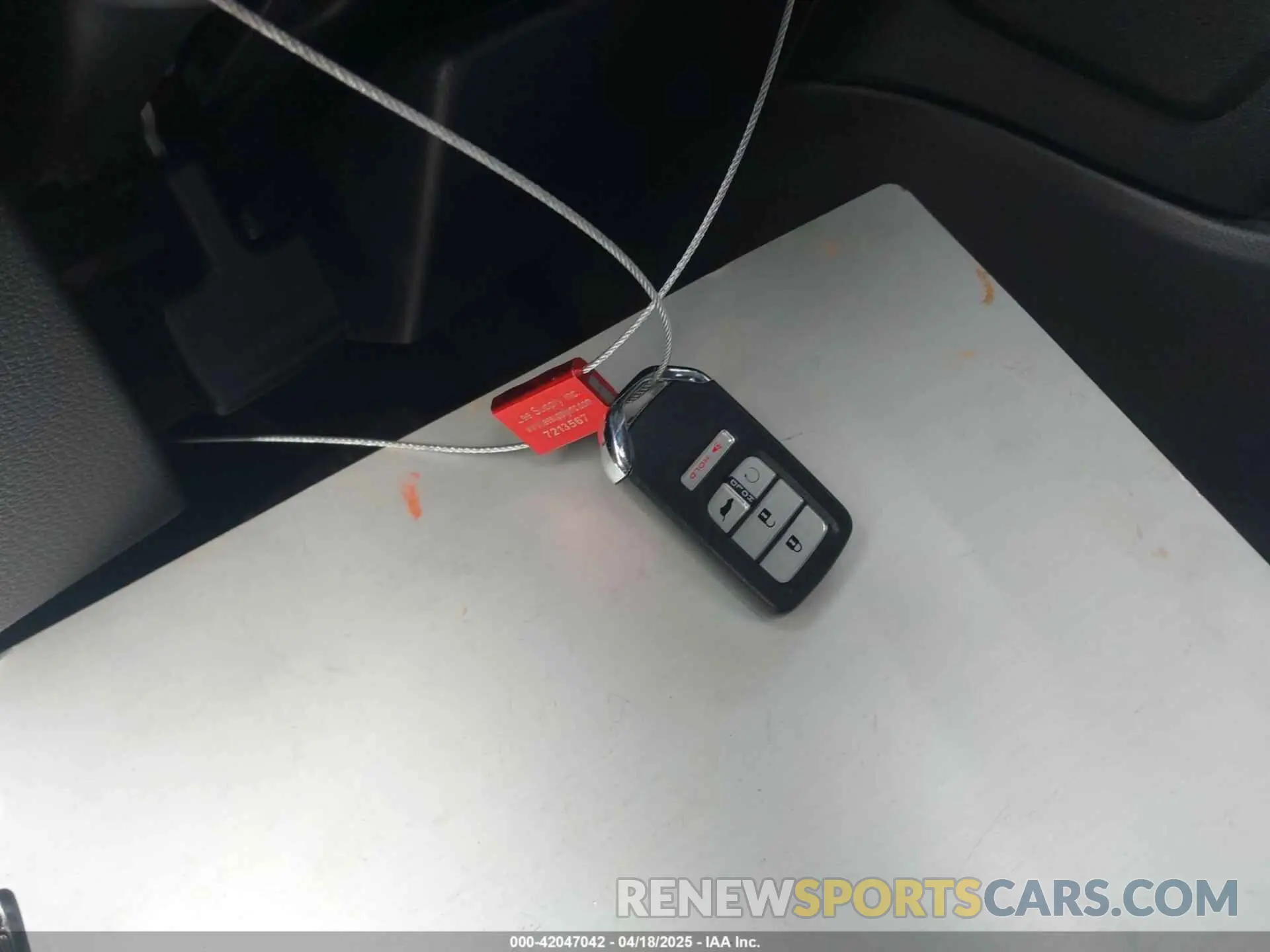 11 Photograph of a damaged car 2HKRW2H56NH659437 HONDA CR-V 2022