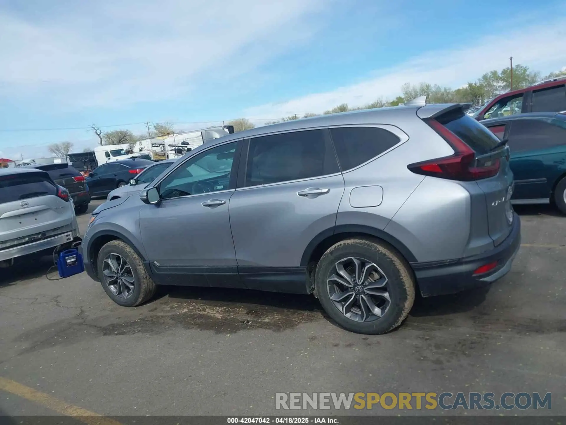 14 Photograph of a damaged car 2HKRW2H56NH659437 HONDA CR-V 2022