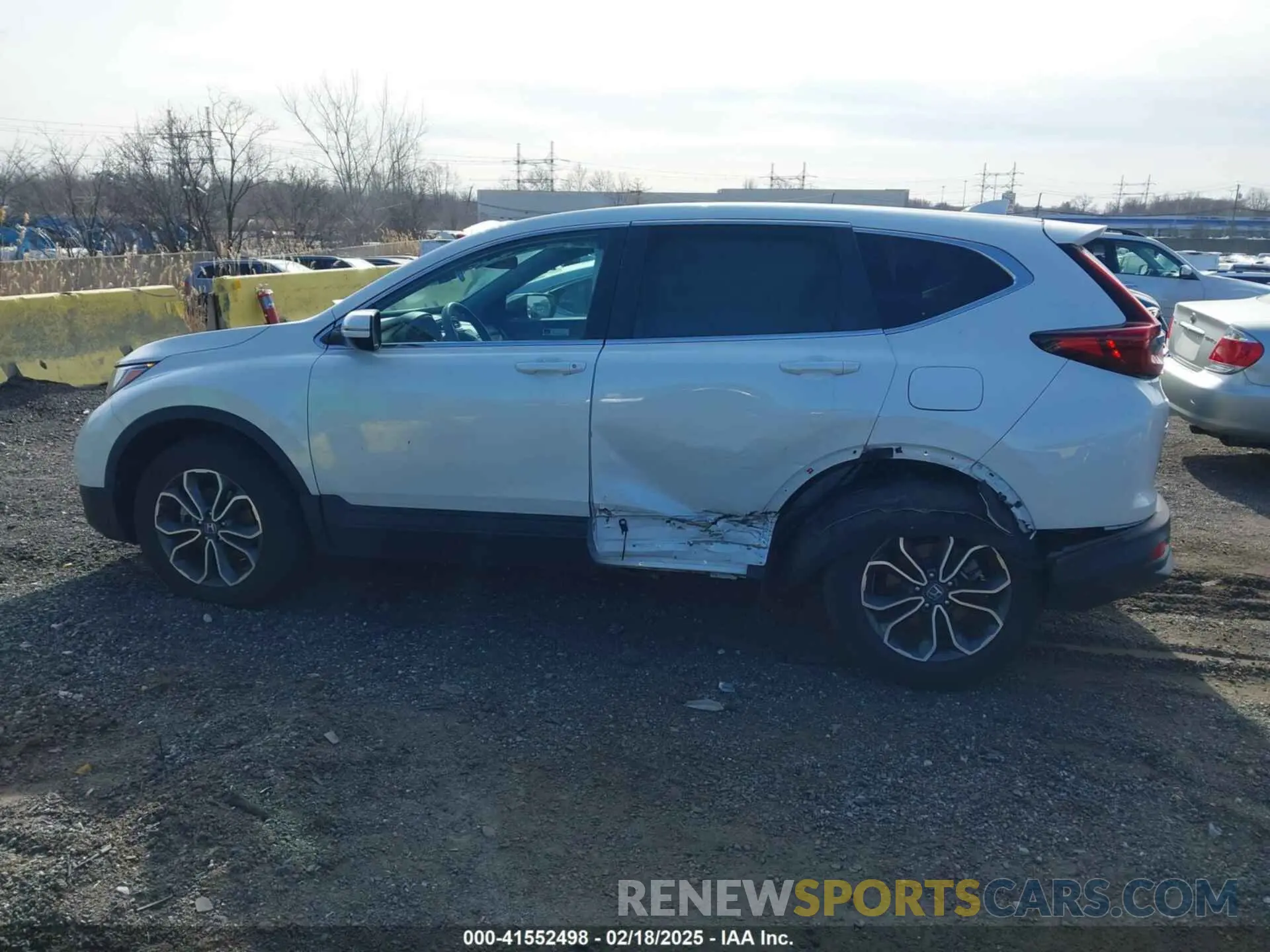 13 Photograph of a damaged car 2HKRW2H56NH661026 HONDA CR-V 2022