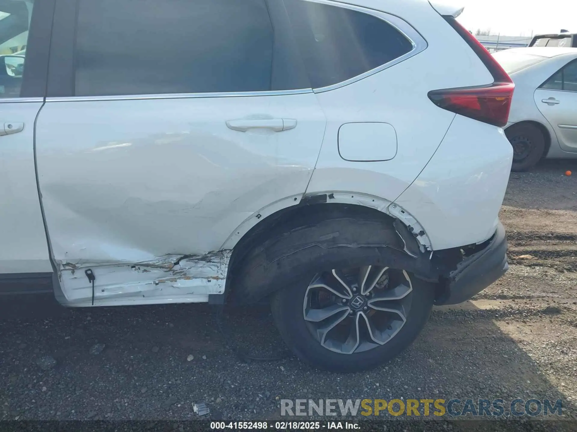 6 Photograph of a damaged car 2HKRW2H56NH661026 HONDA CR-V 2022
