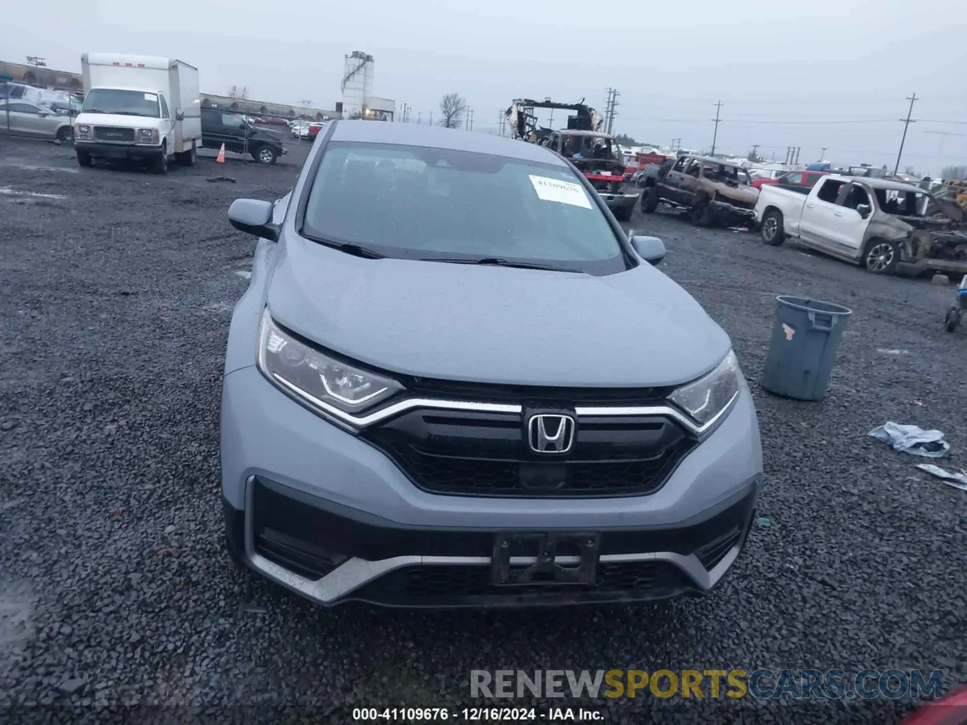 12 Photograph of a damaged car 2HKRW2H75NH622140 HONDA CR-V 2022