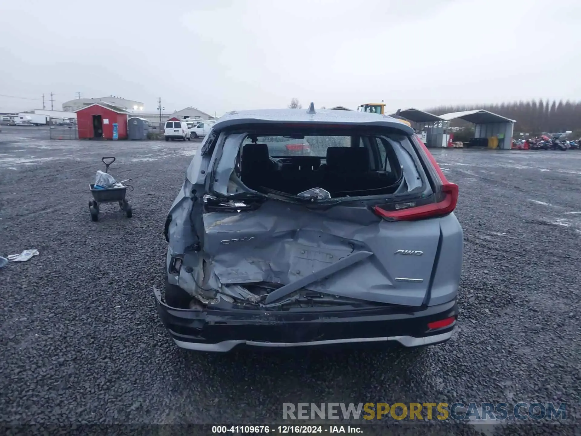16 Photograph of a damaged car 2HKRW2H75NH622140 HONDA CR-V 2022