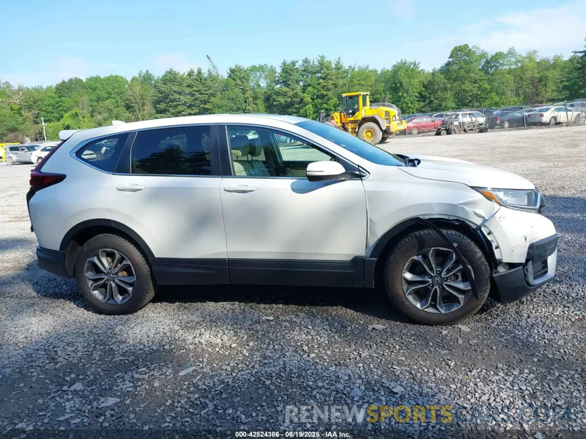 13 Photograph of a damaged car 2HKRW2H83NH604485 HONDA CR-V 2022