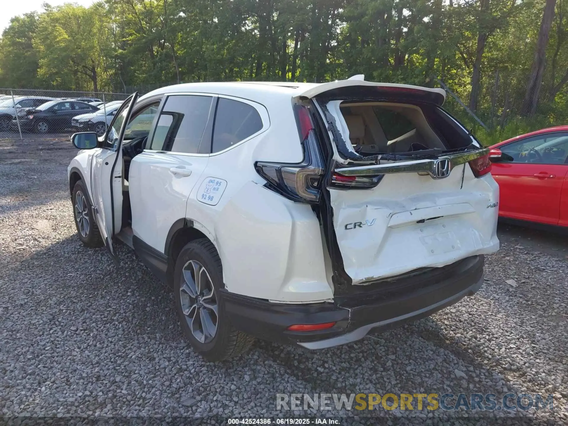 6 Photograph of a damaged car 2HKRW2H83NH604485 HONDA CR-V 2022