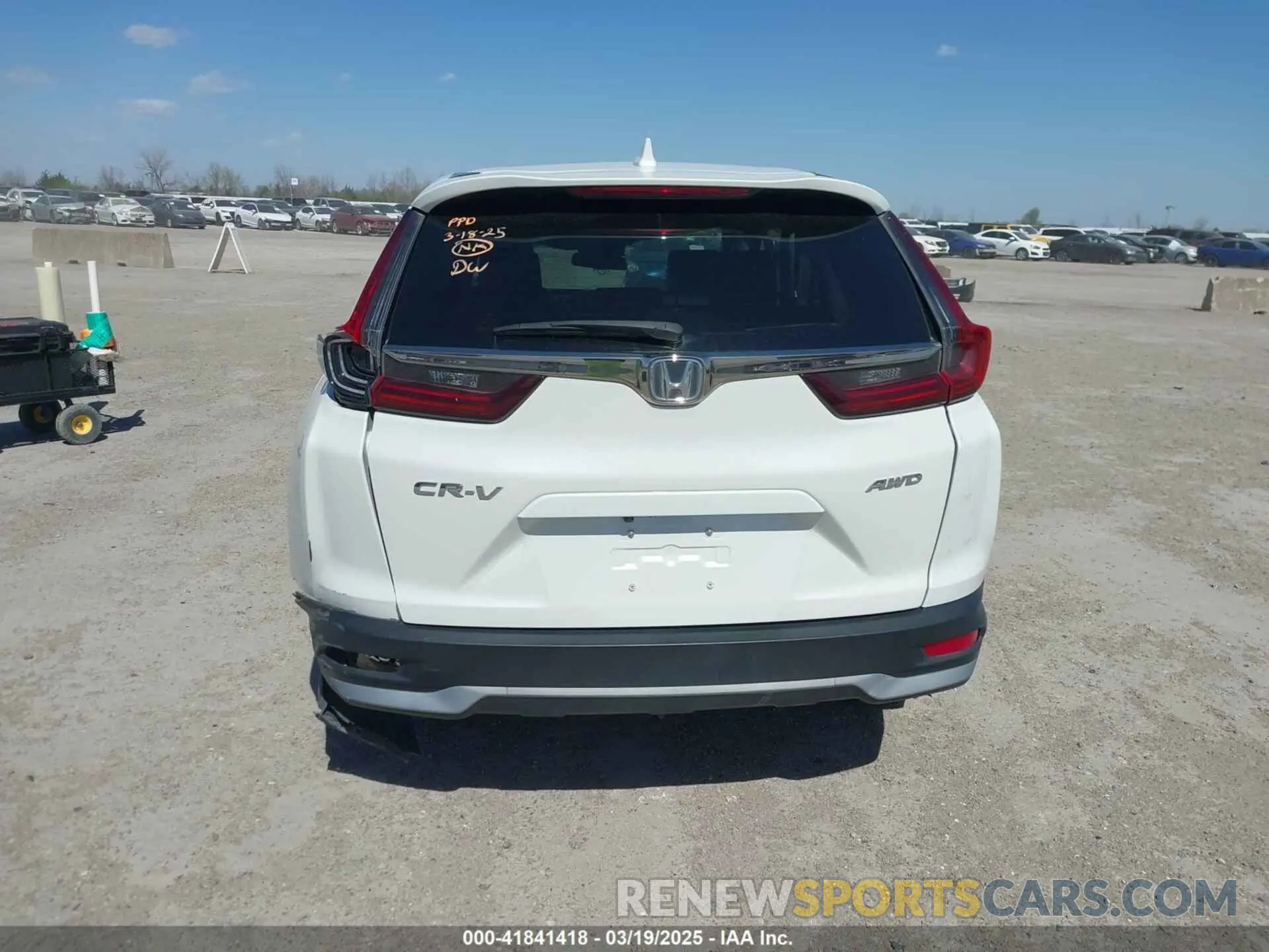 15 Photograph of a damaged car 2HKRW2H83NH642752 HONDA CR-V 2022