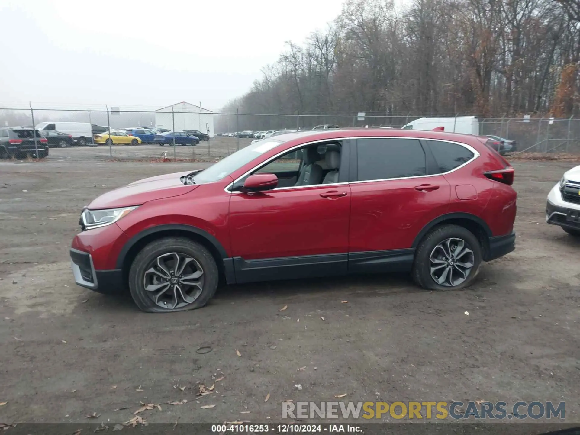 15 Photograph of a damaged car 2HKRW2H83NH648762 HONDA CR-V 2022