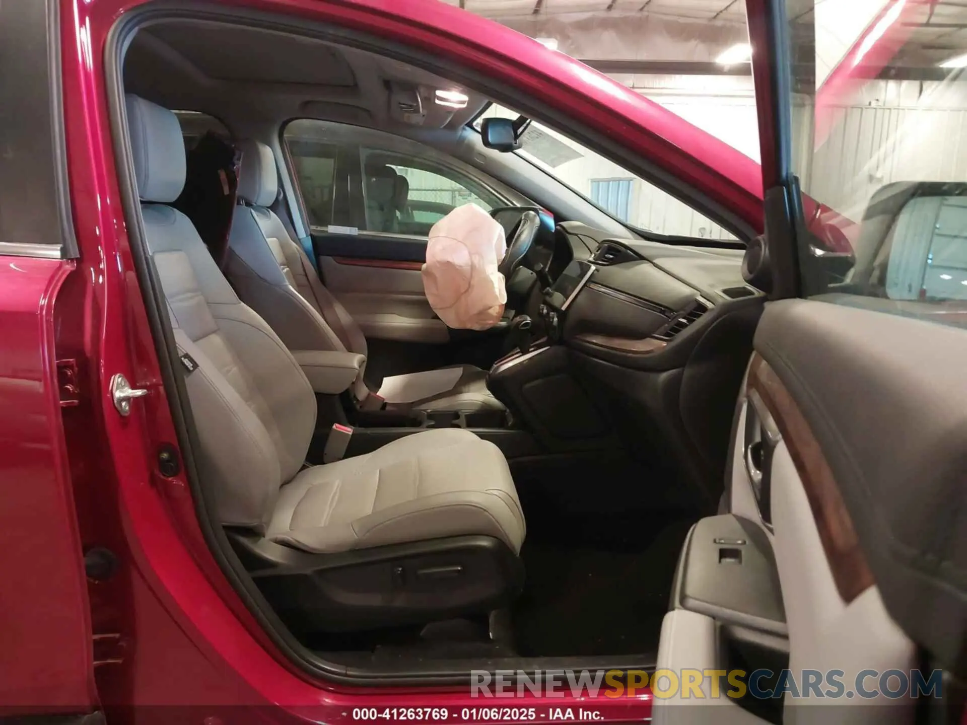5 Photograph of a damaged car 2HKRW2H83NH655159 HONDA CR-V 2022