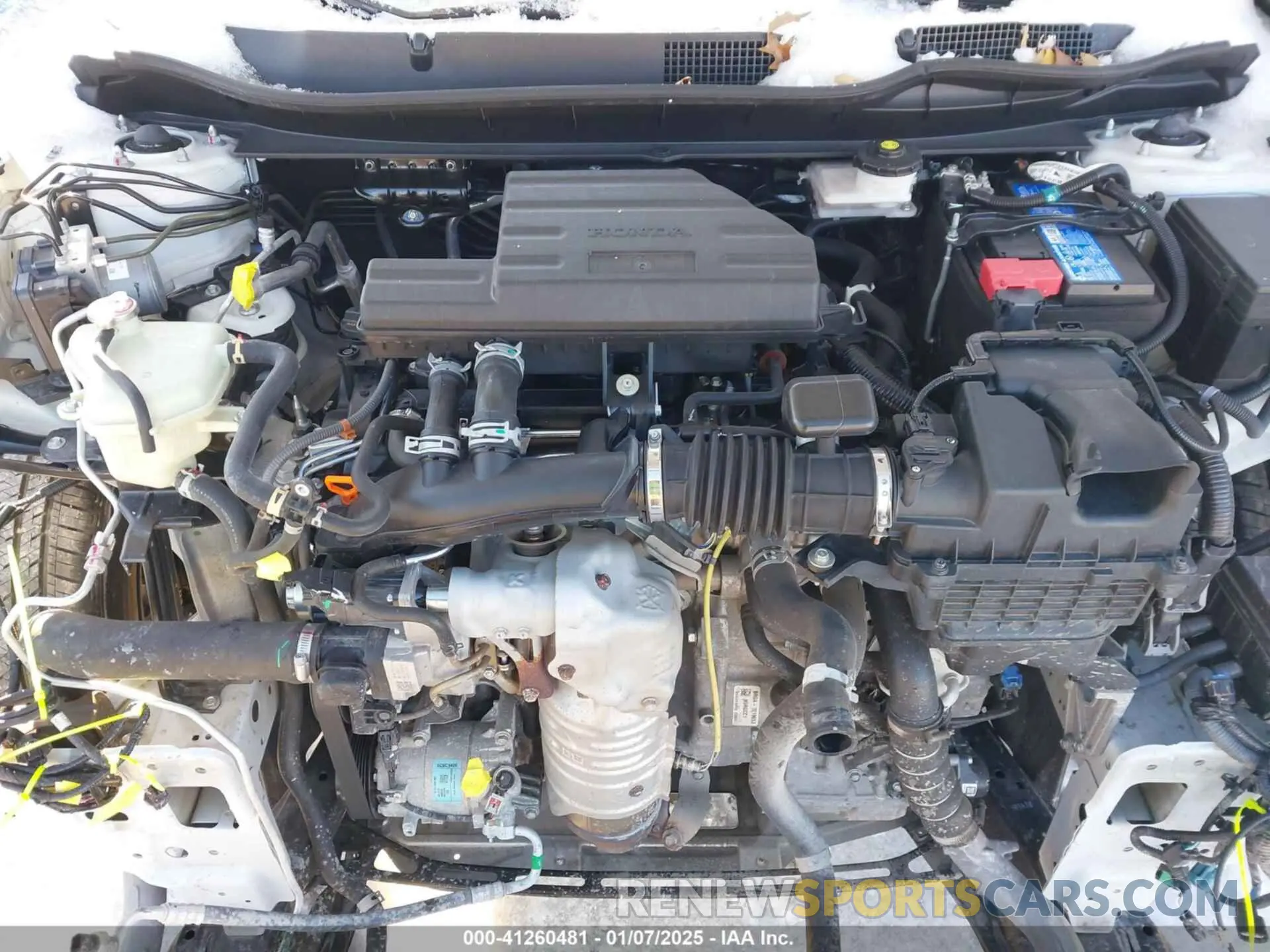 10 Photograph of a damaged car 2HKRW2H88NH607768 HONDA CR-V 2022