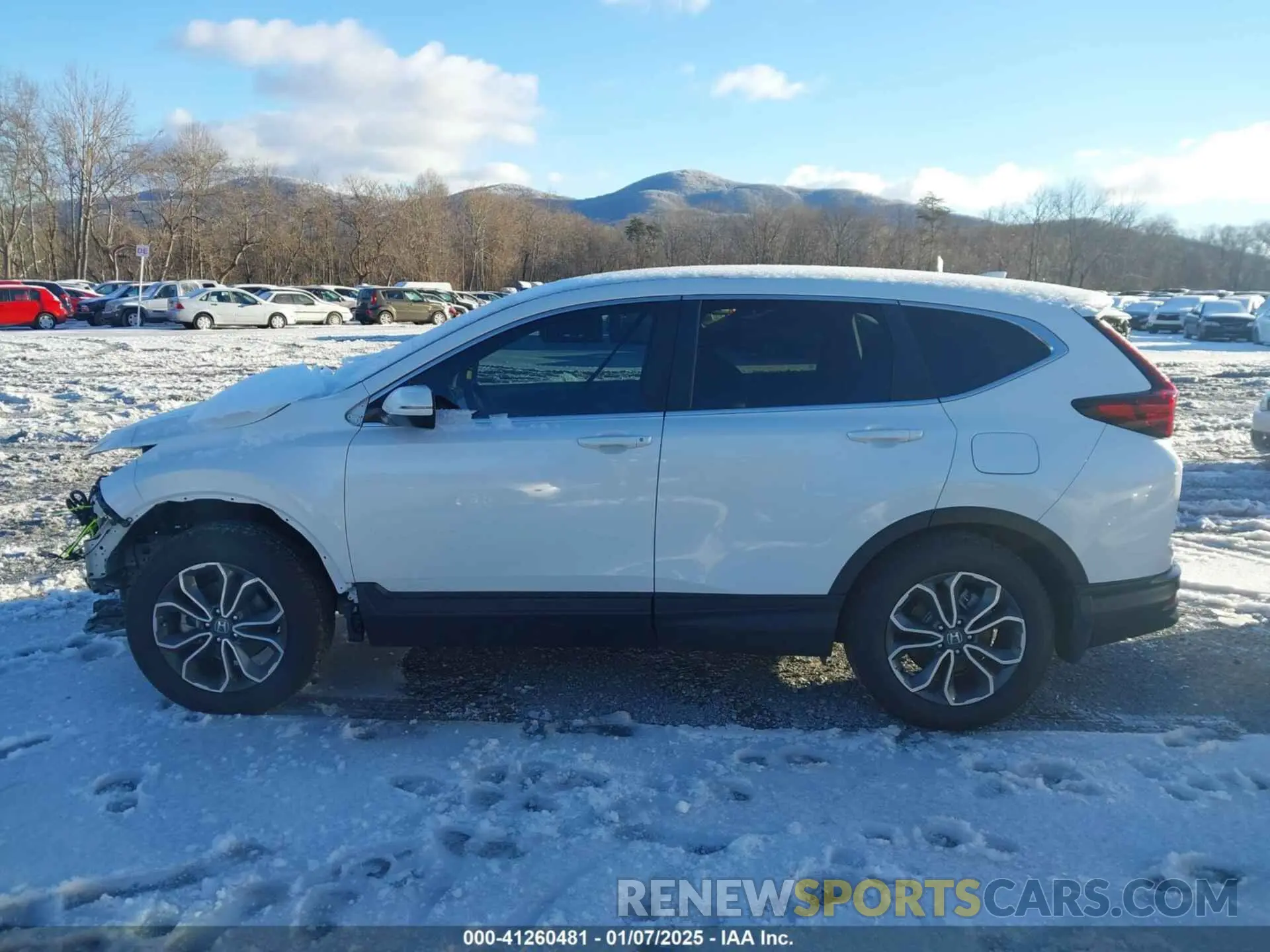 14 Photograph of a damaged car 2HKRW2H88NH607768 HONDA CR-V 2022