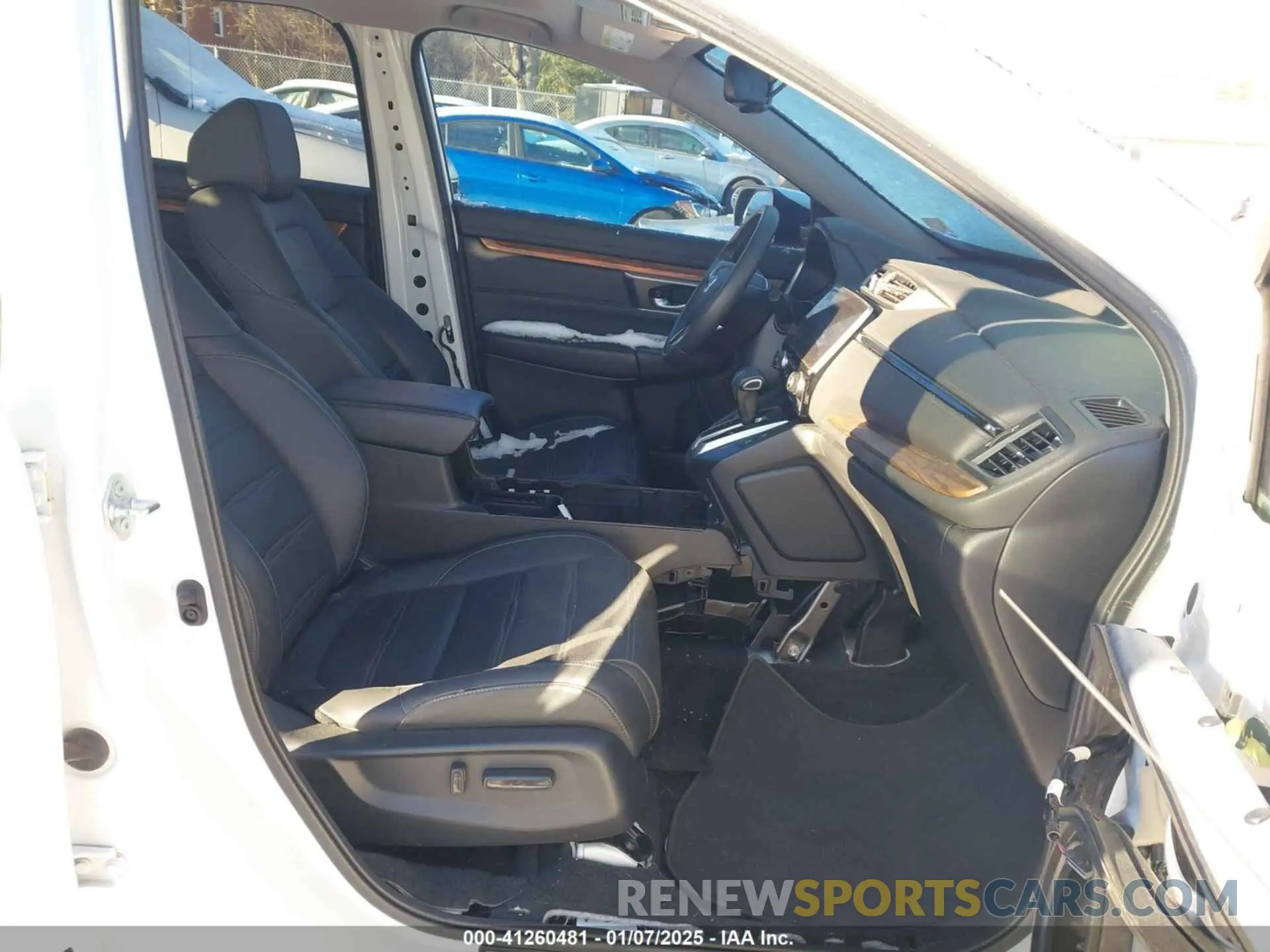 5 Photograph of a damaged car 2HKRW2H88NH607768 HONDA CR-V 2022