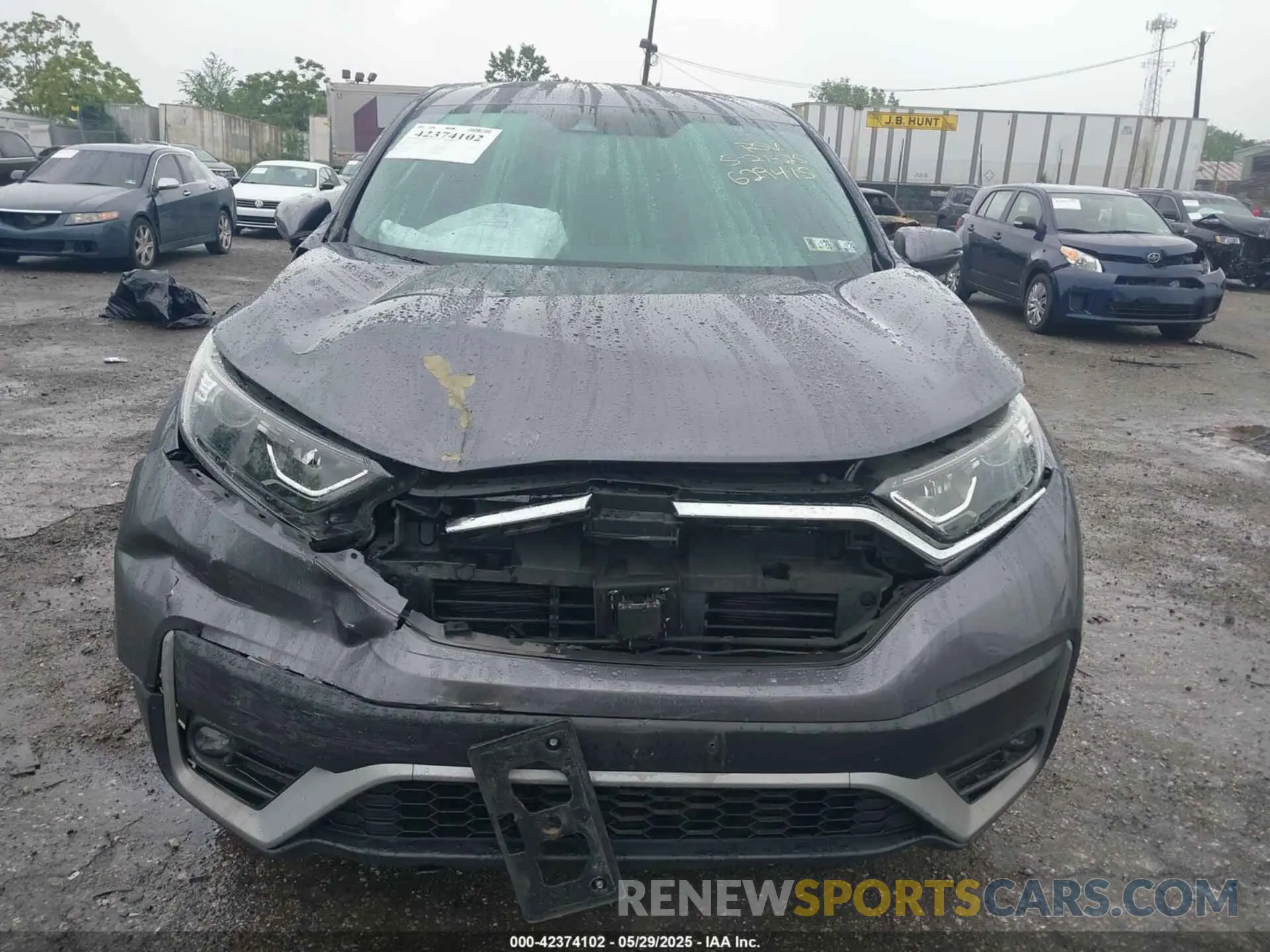 11 Photograph of a damaged car 2HKRW2H88NH629415 HONDA CR-V 2022