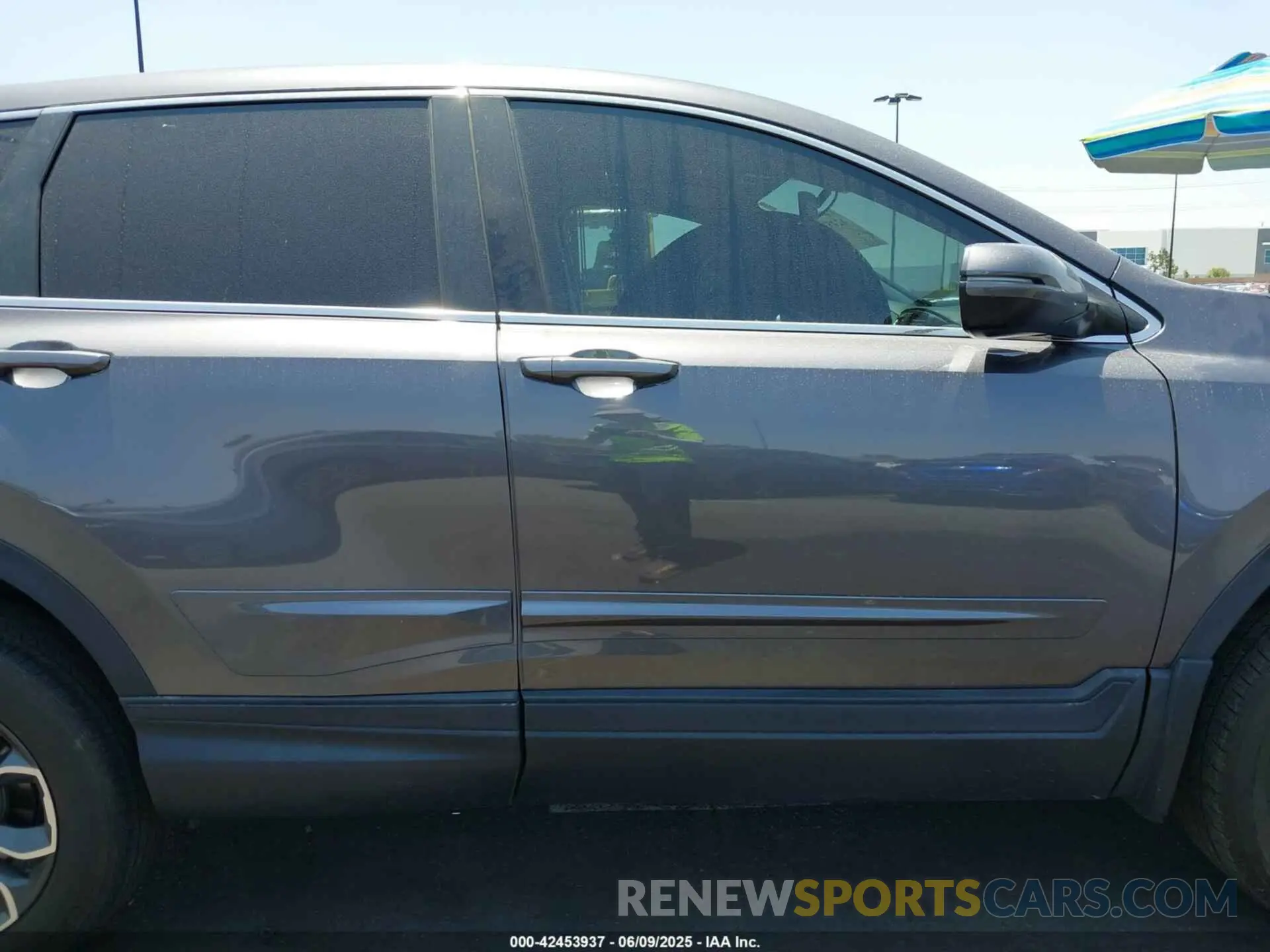 14 Photograph of a damaged car 2HKRW2H89NH665324 HONDA CR-V 2022