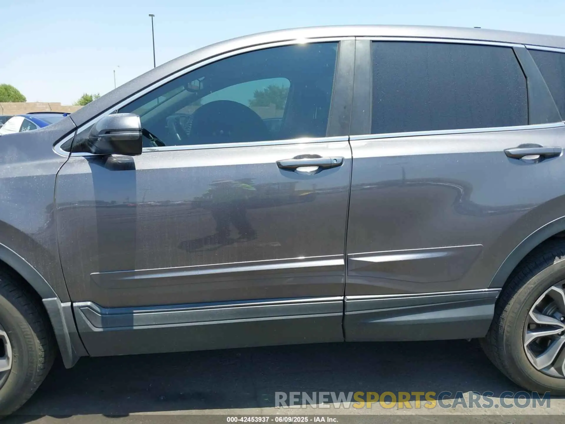 15 Photograph of a damaged car 2HKRW2H89NH665324 HONDA CR-V 2022
