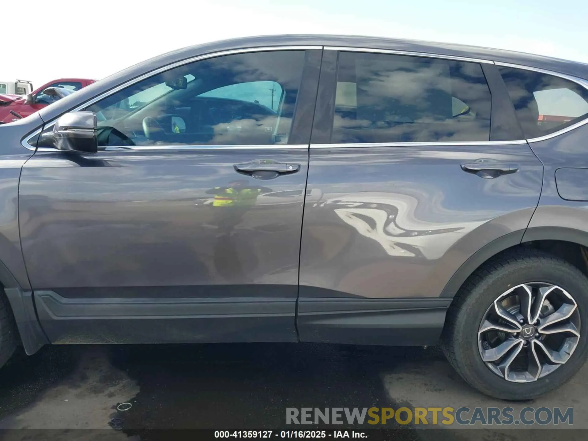 14 Photograph of a damaged car 2HKRW2H8XNH604645 HONDA CR-V 2022