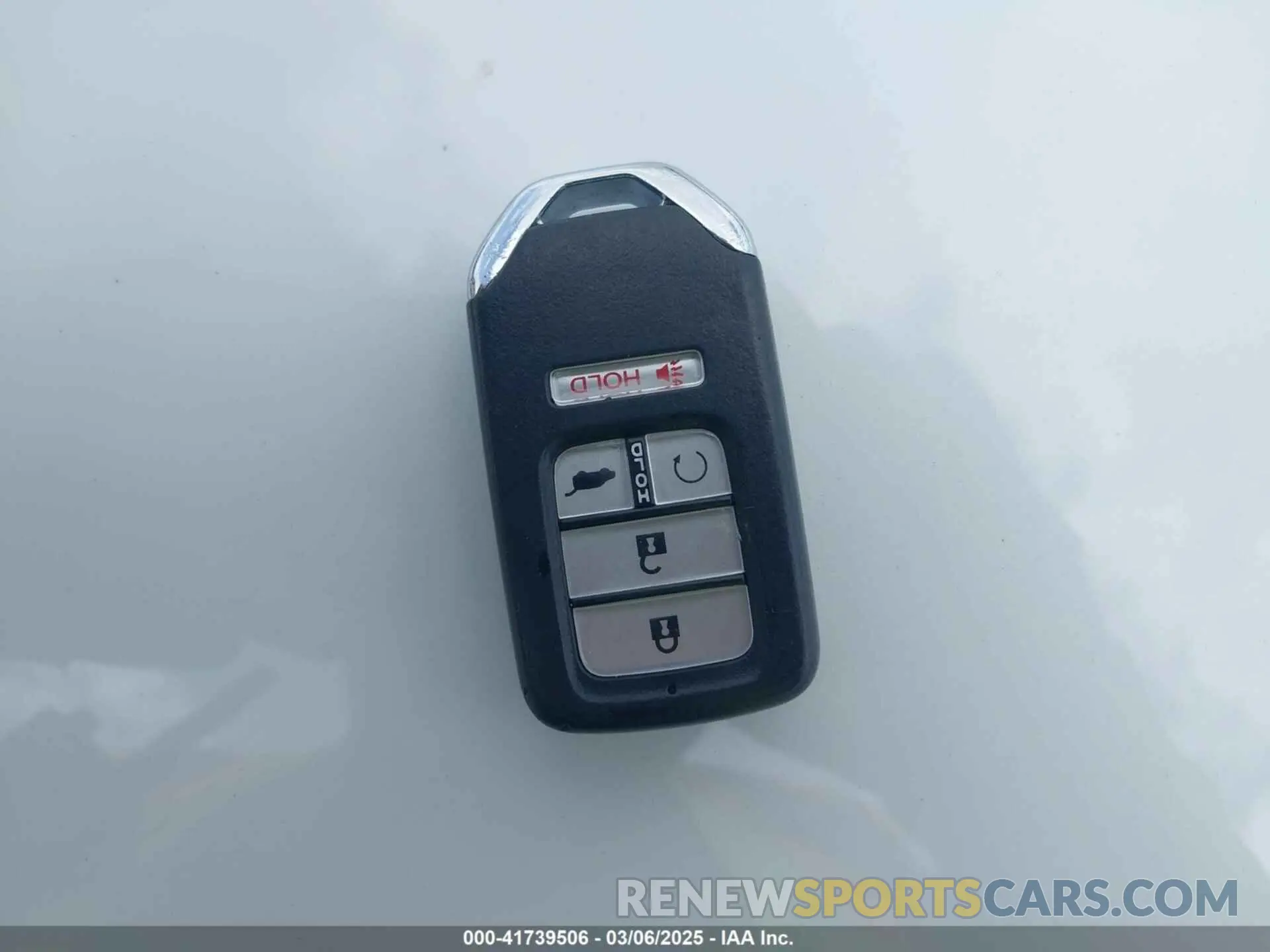 11 Photograph of a damaged car 2HKRW2H8XNH641131 HONDA CR-V 2022