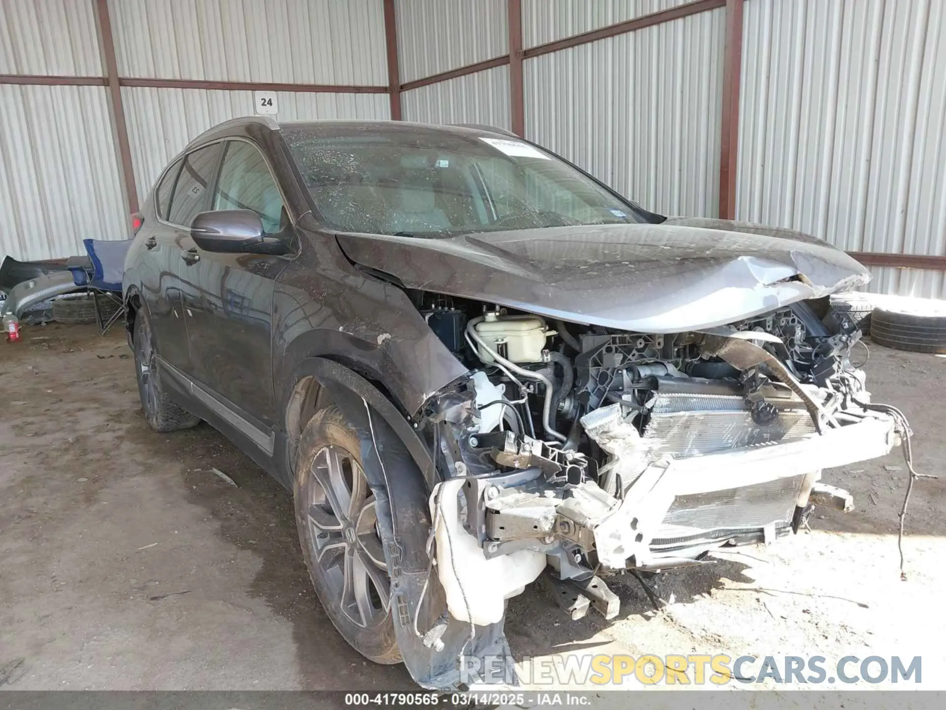 1 Photograph of a damaged car 2HKRW2H95NH647587 HONDA CR-V 2022
