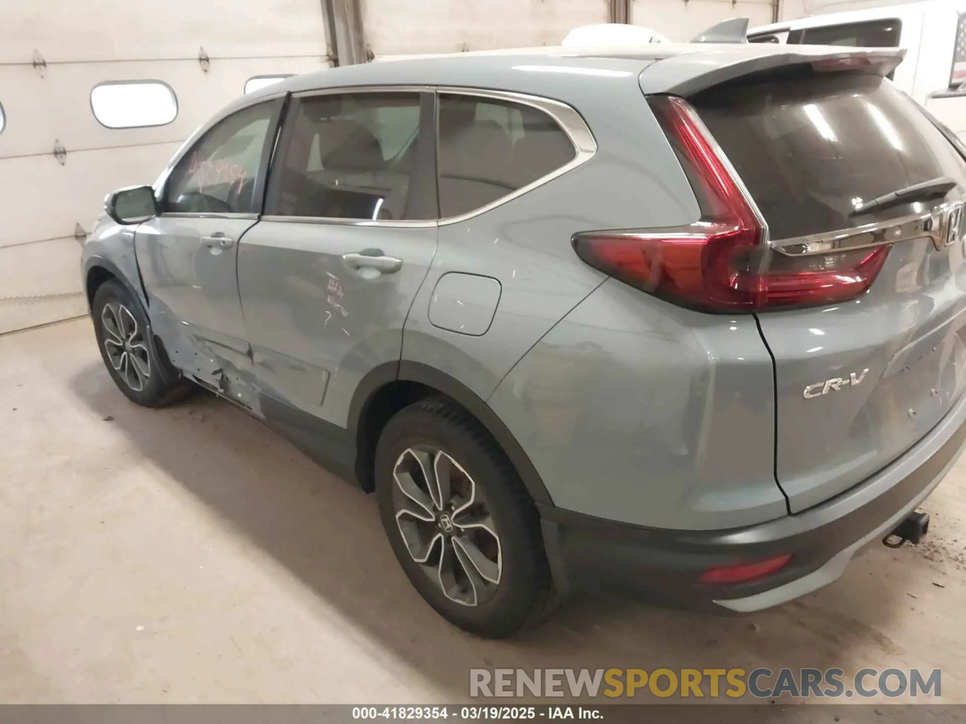 3 Photograph of a damaged car 5J6RT6H50NL013655 HONDA CR-V 2022