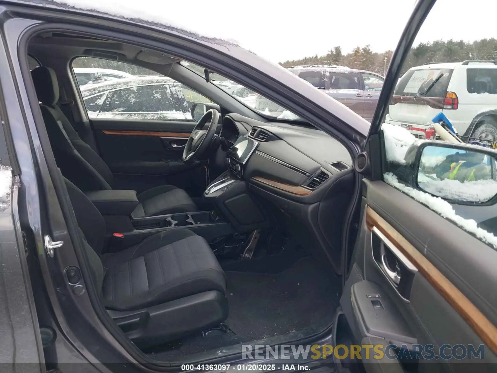 5 Photograph of a damaged car 5J6RT6H56NL032081 HONDA CR-V 2022