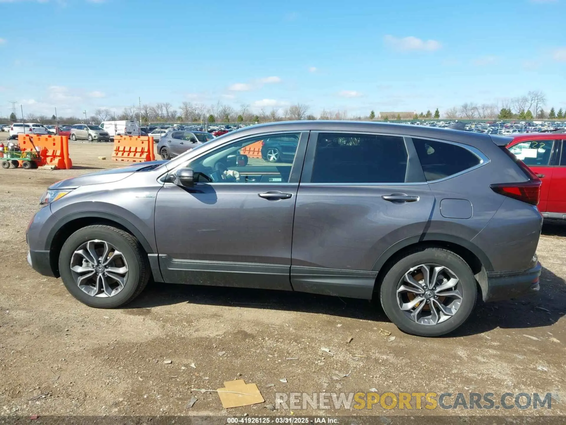 14 Photograph of a damaged car 5J6RT6H82NL027115 HONDA CR-V 2022
