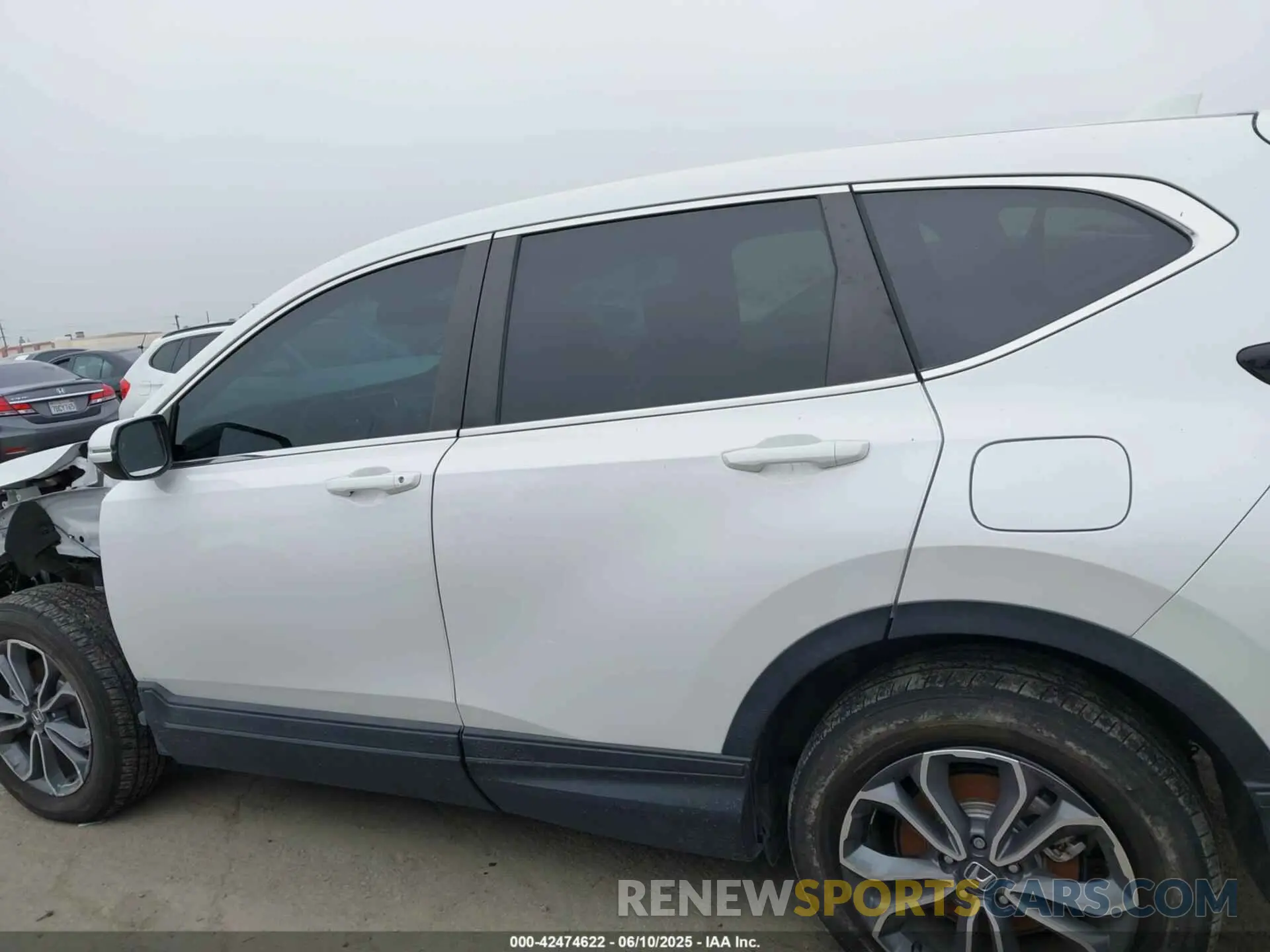 15 Photograph of a damaged car 5J6RT6H82NL050295 HONDA CR-V 2022