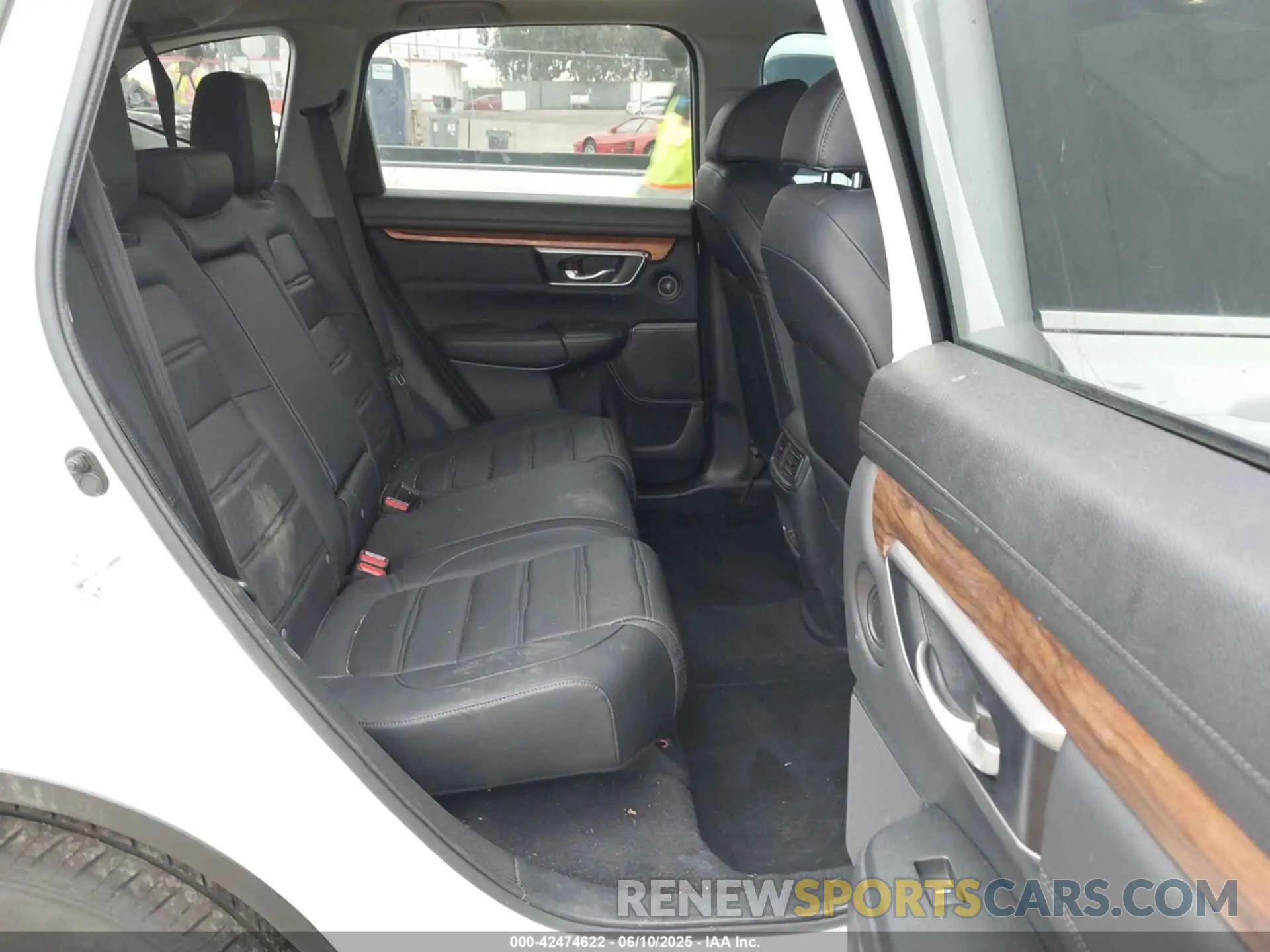 8 Photograph of a damaged car 5J6RT6H82NL050295 HONDA CR-V 2022