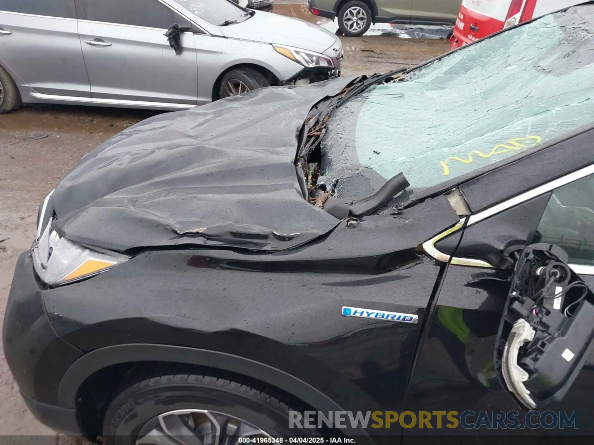 17 Photograph of a damaged car 5J6RT6H84NL055269 HONDA CR-V 2022
