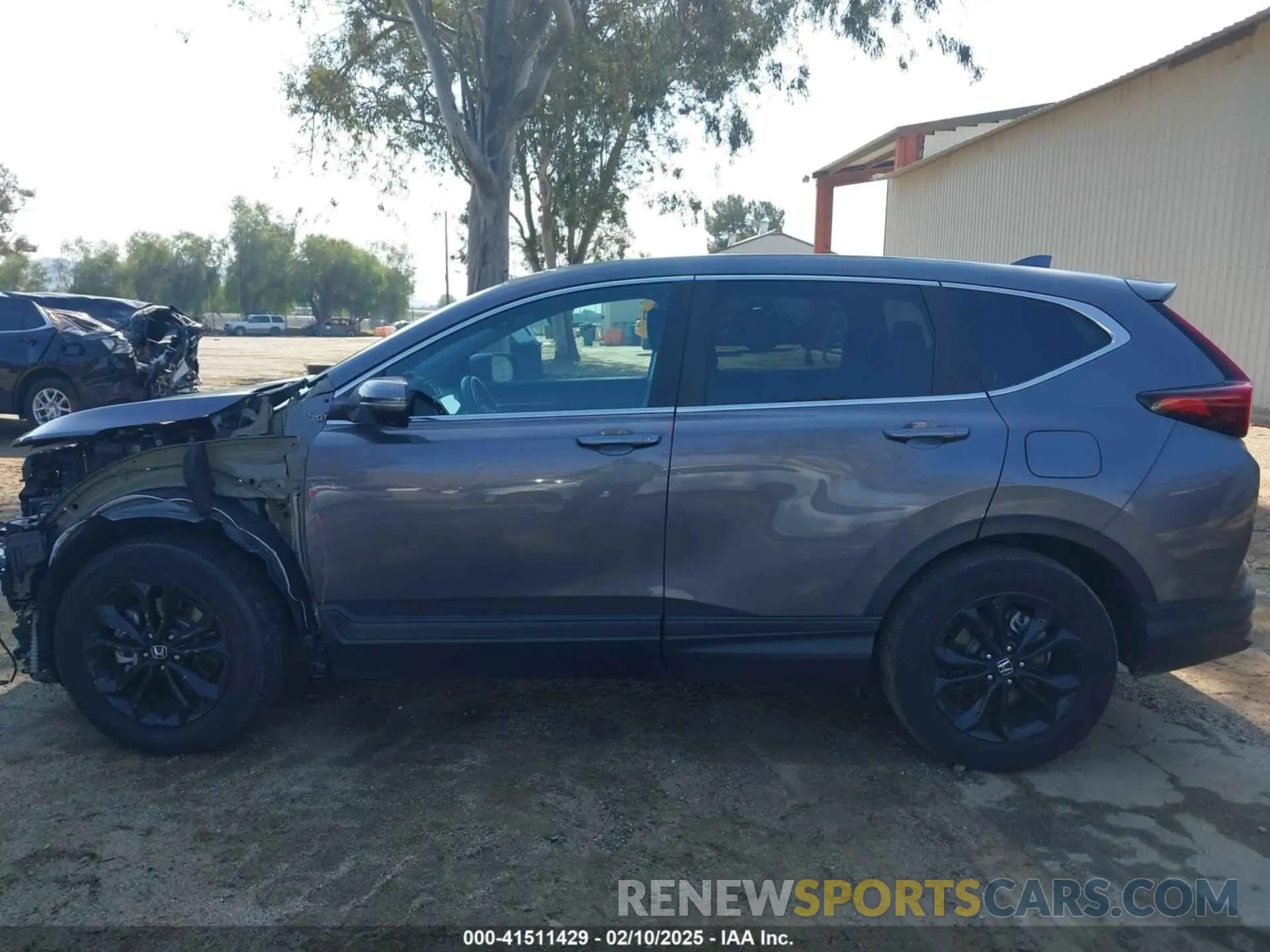 15 Photograph of a damaged car 5J6RT6H86NL022645 HONDA CR-V 2022