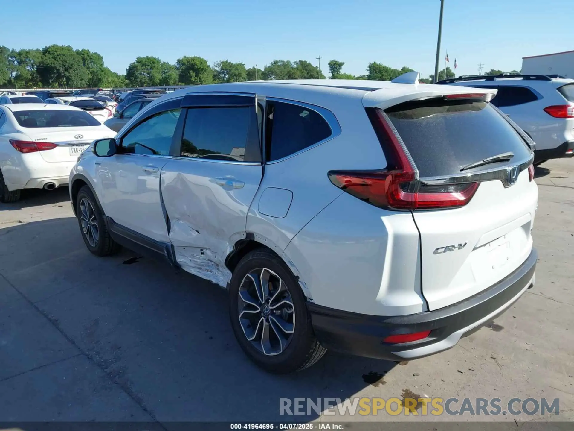 3 Photograph of a damaged car 5J6RT6H87NL041219 HONDA CR-V 2022
