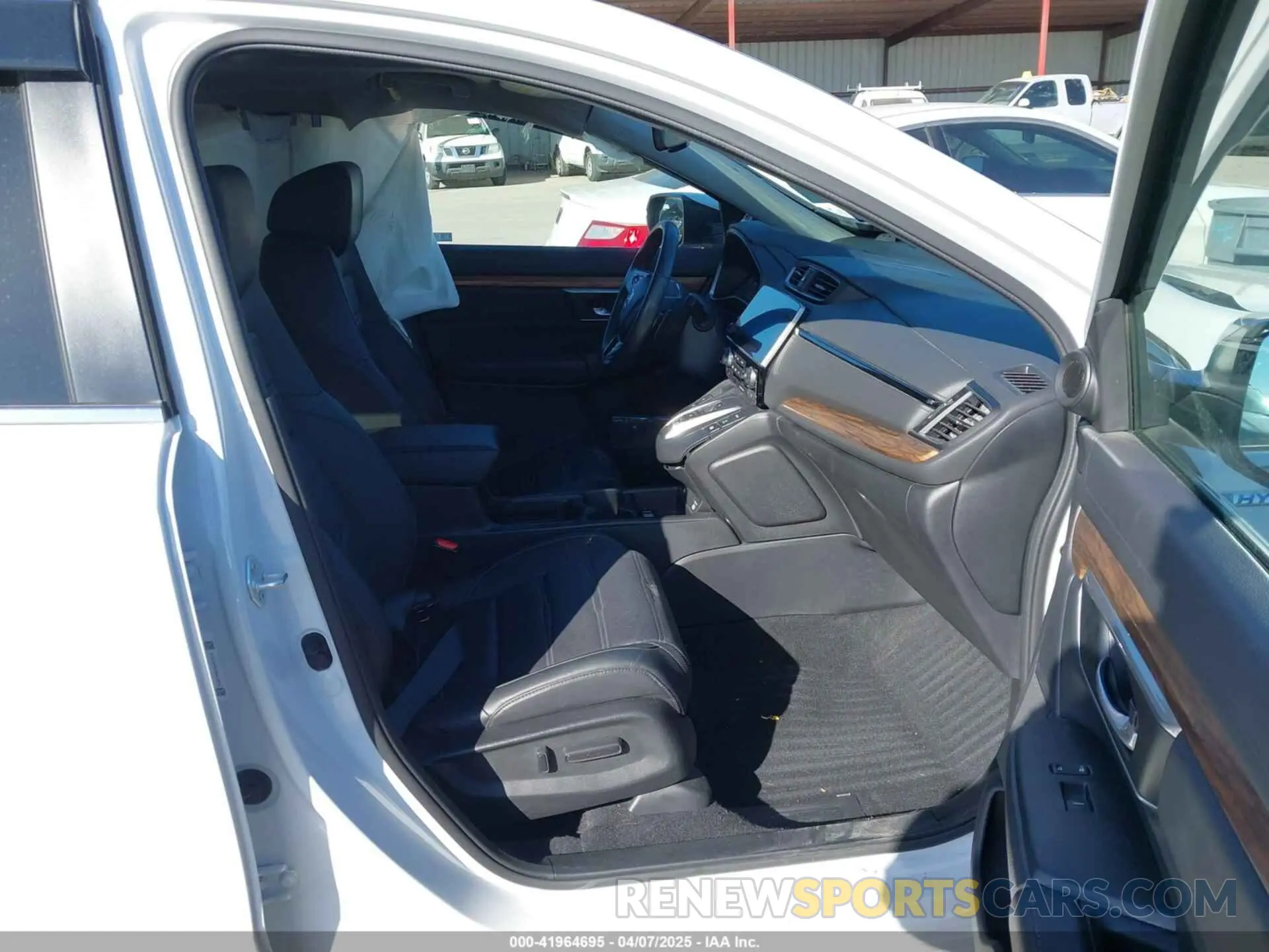5 Photograph of a damaged car 5J6RT6H87NL041219 HONDA CR-V 2022