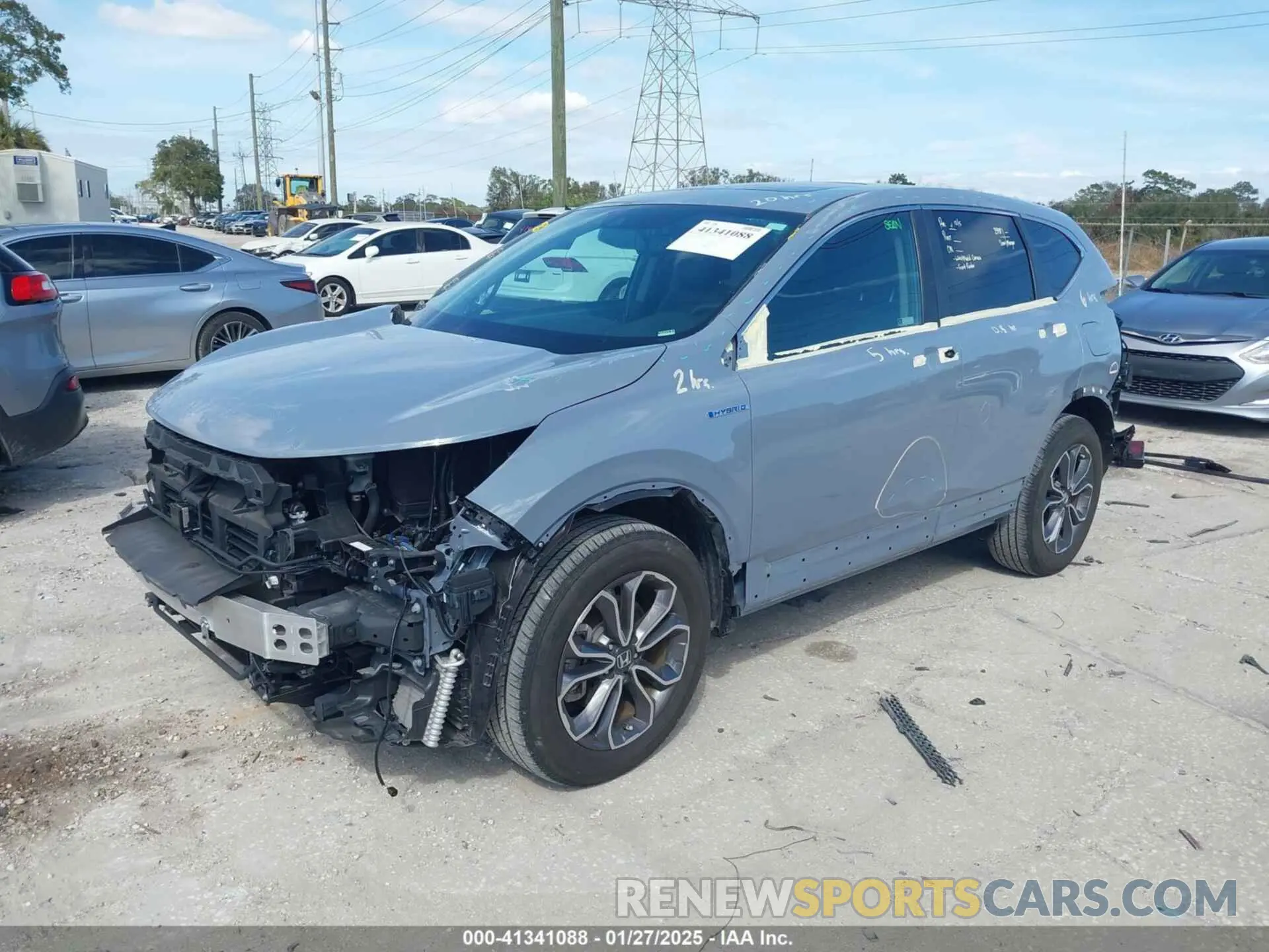 2 Photograph of a damaged car 5J6RT6H8XNL042669 HONDA CR-V 2022