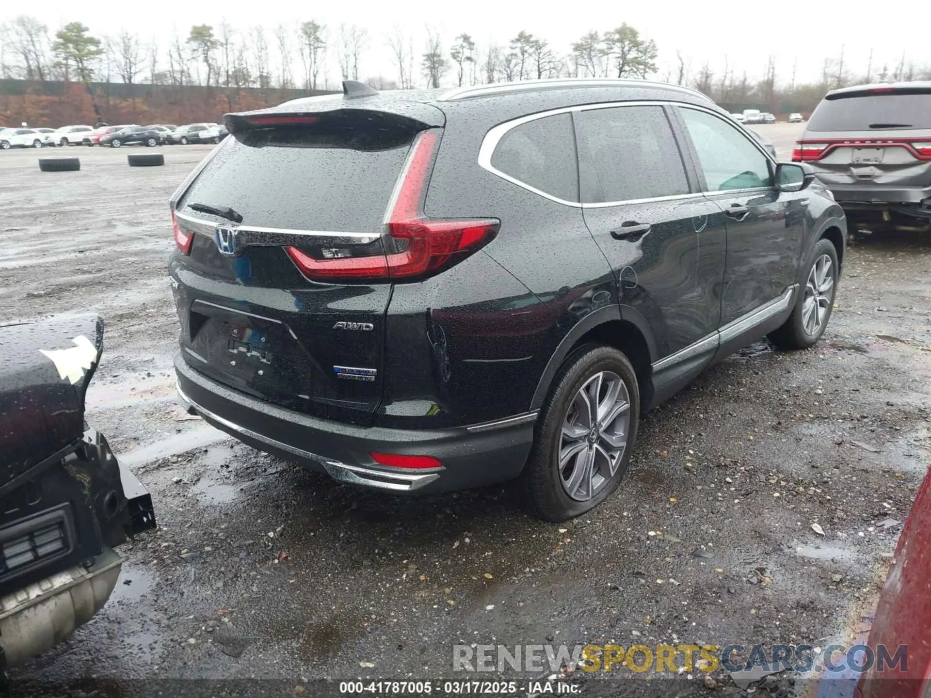 4 Photograph of a damaged car 5J6RT6H90NL000178 HONDA CR-V 2022