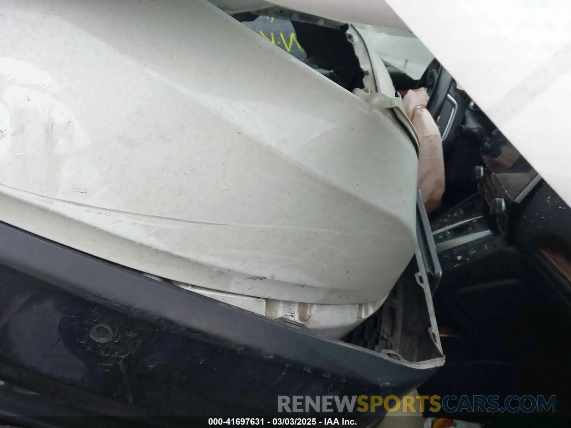 5 Photograph of a damaged car 5J6RT6H95NL035220 HONDA CR-V 2022