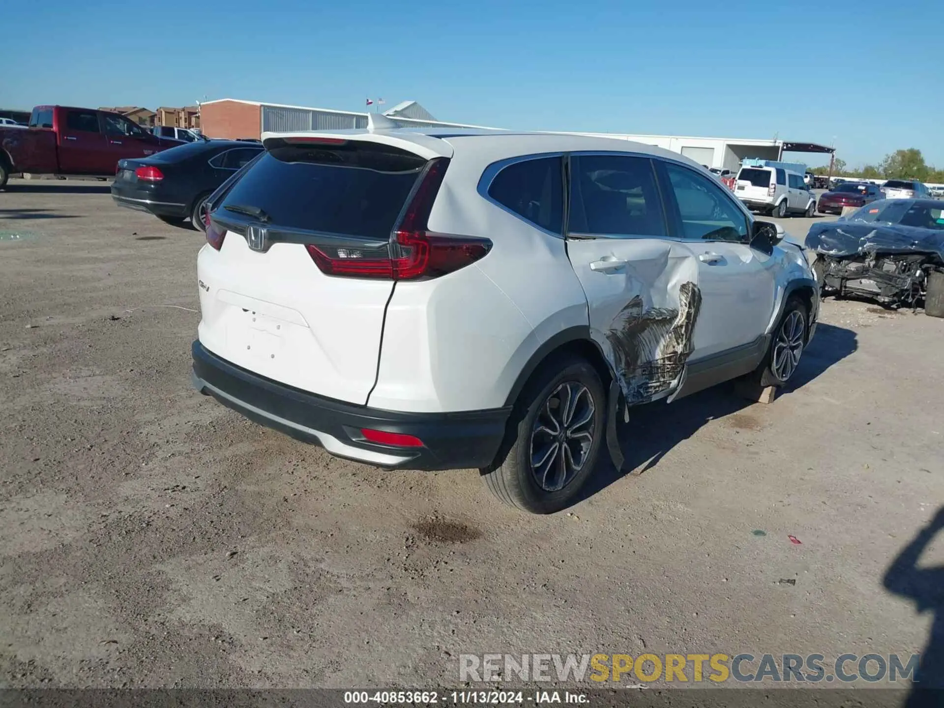 4 Photograph of a damaged car 5J6RW1H51NA018482 HONDA CR-V 2022