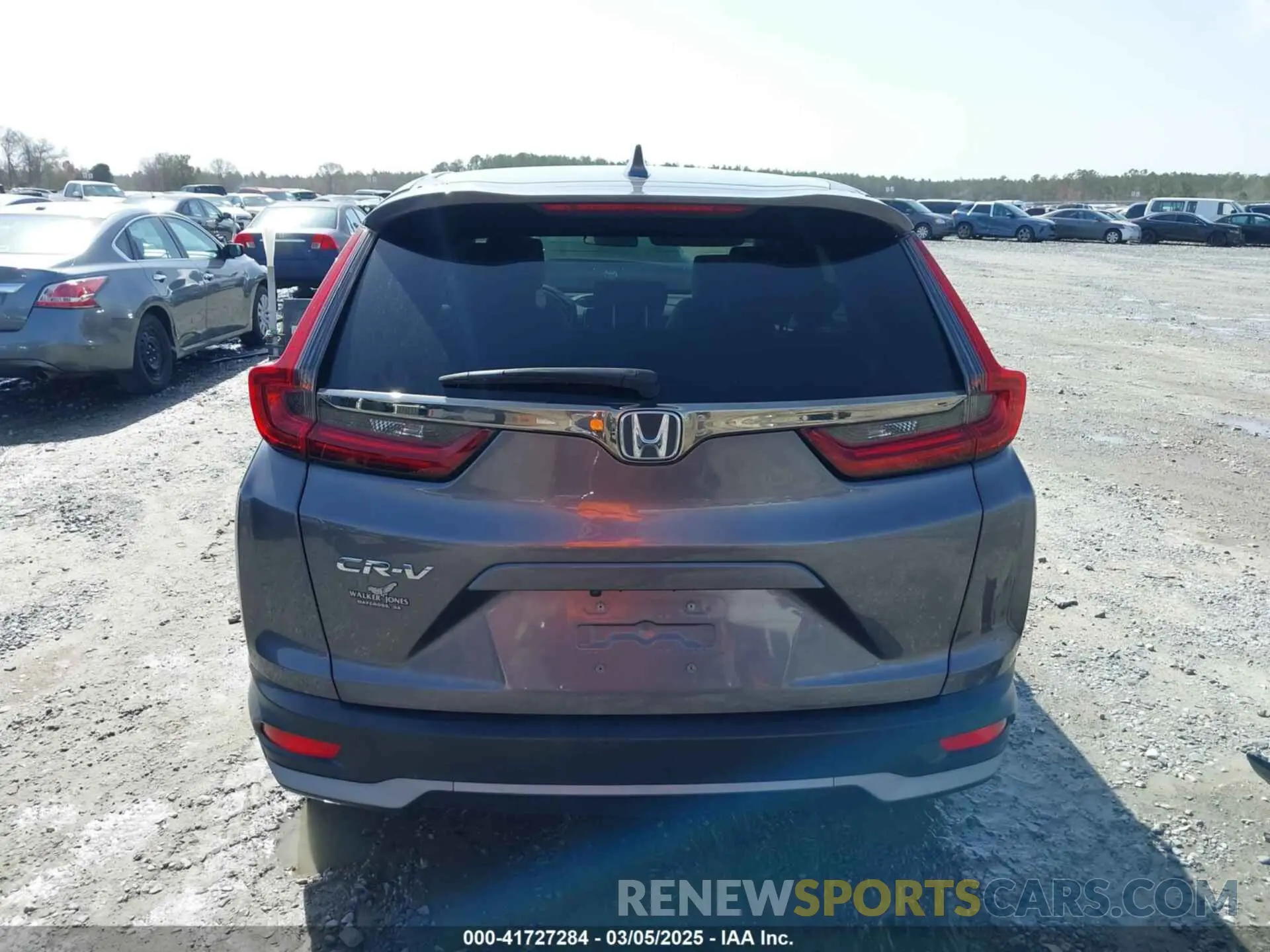 17 Photograph of a damaged car 5J6RW1H53NA011257 HONDA CR-V 2022