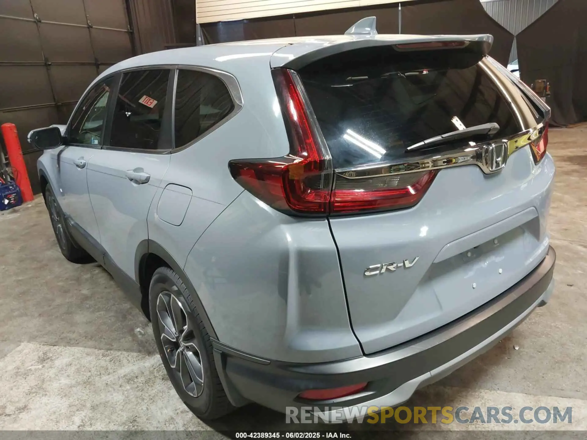 3 Photograph of a damaged car 5J6RW1H56NA011625 HONDA CR-V 2022