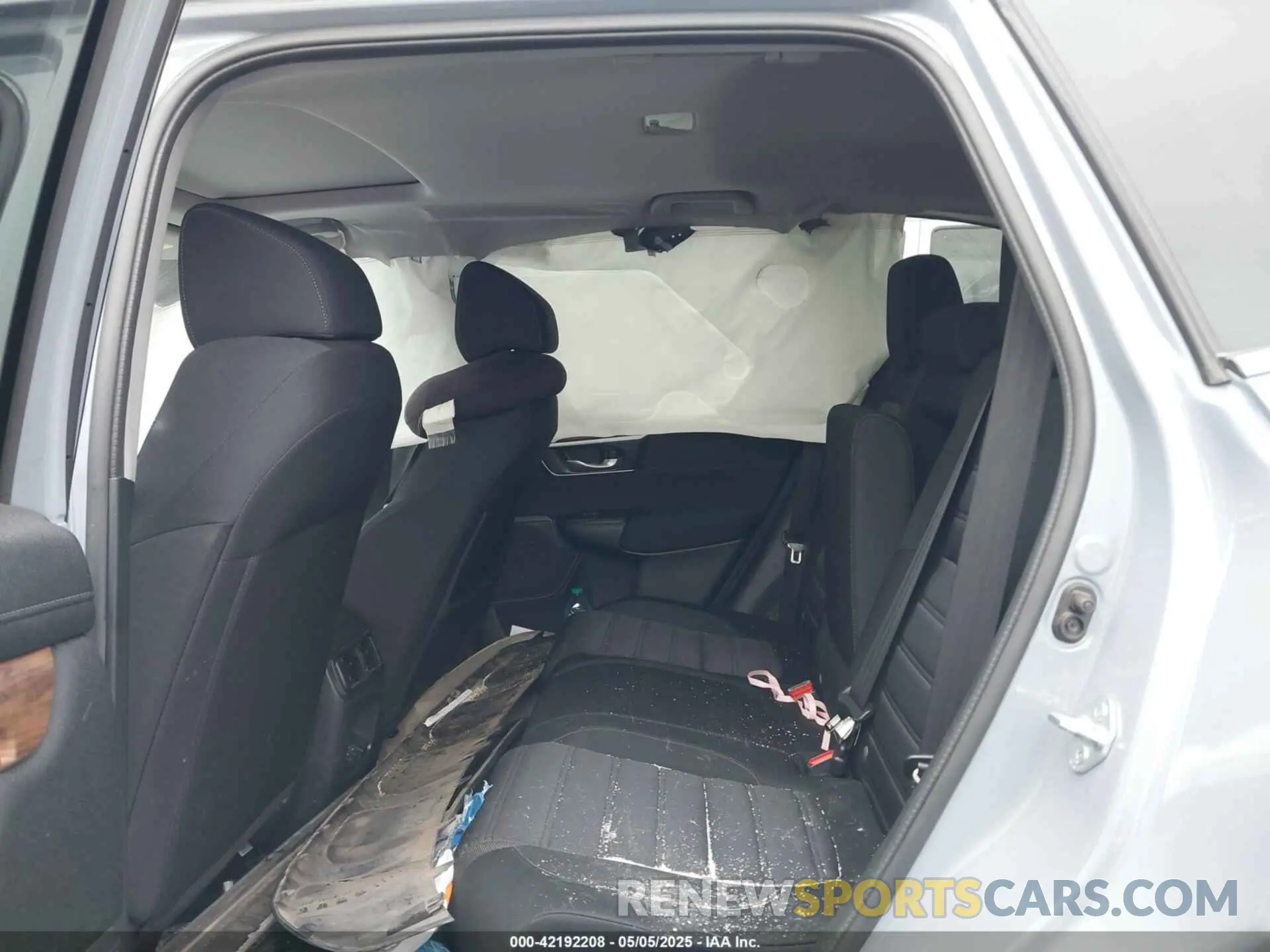 8 Photograph of a damaged car 5J6RW1H58NA023565 HONDA CR-V 2022