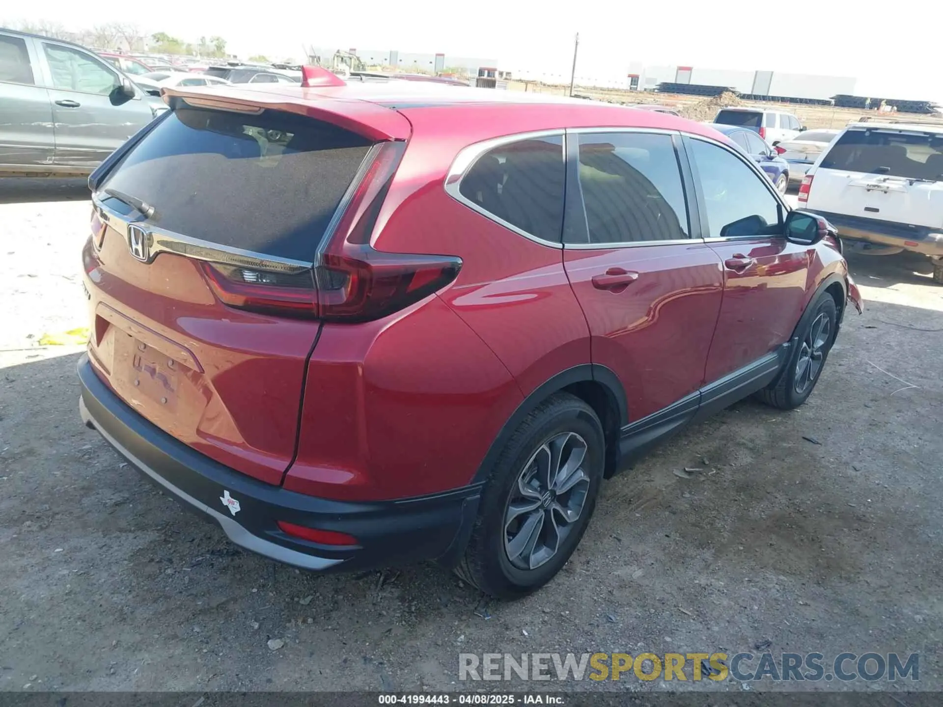 4 Photograph of a damaged car 5J6RW1H80NA007810 HONDA CR-V 2022